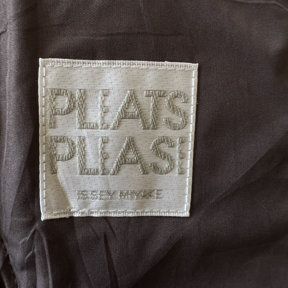 Pleats Please Issey Miyake 🔥 Pleats Please Issey Miyake Zipper Pleats Coat Jacket Size US L / EU 52-54 / 3 - 11 Thumbnail