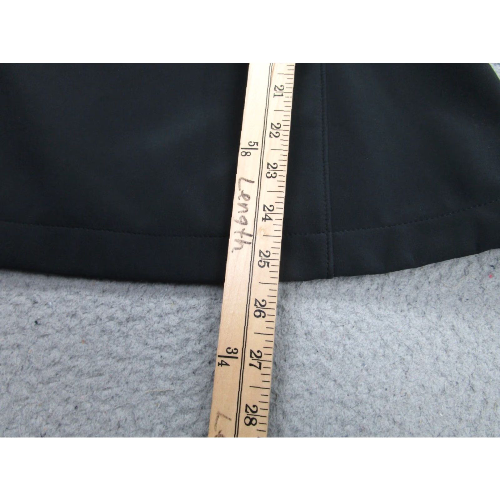 The North Face VINTAGE The North Face Windwall Jacket Womens Medium Black Softshell Windwall Outdoor Camp Hike Size M / US 6-8 / IT 42-44 - 3 Thumbnail