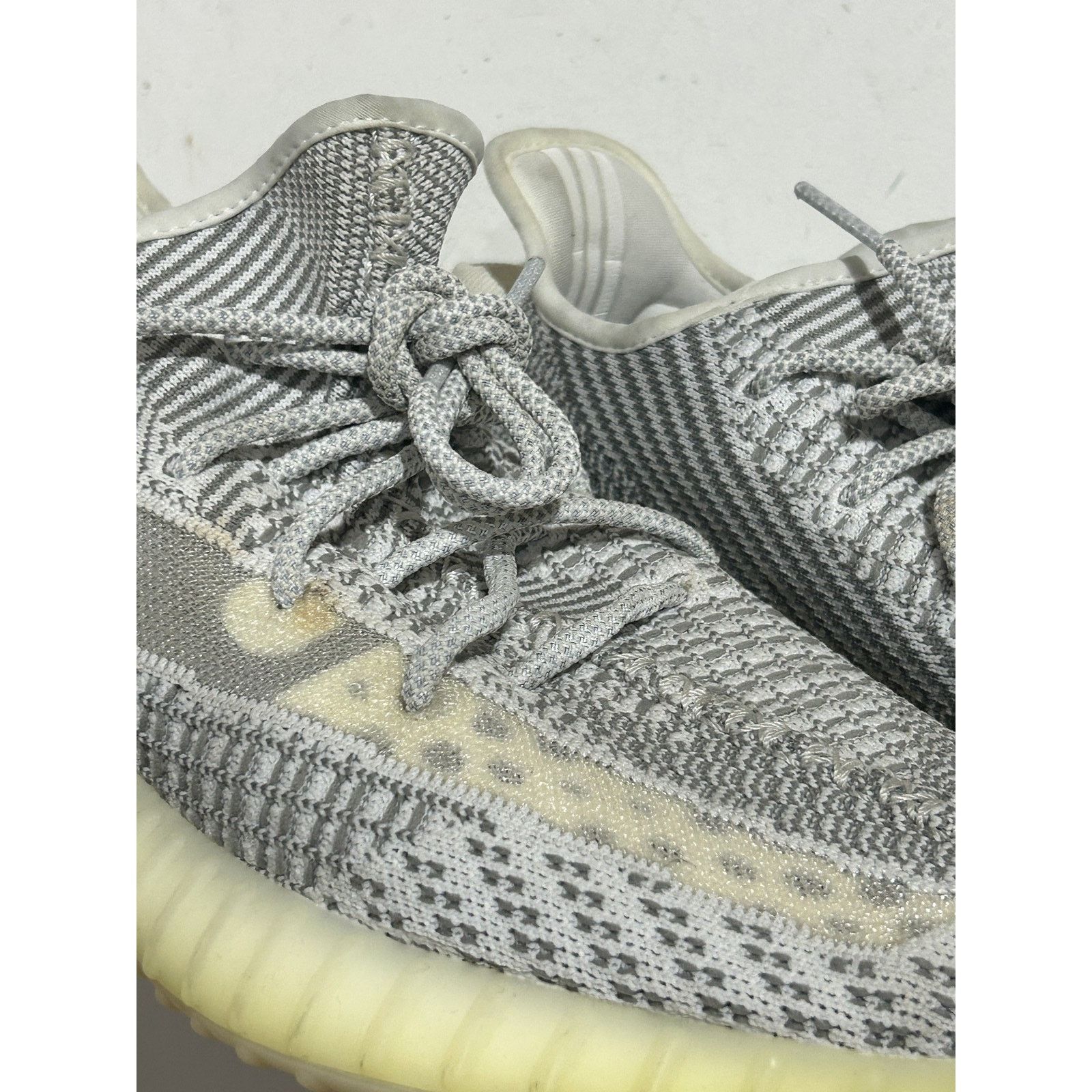 Adidas ADIDAS YEEZY BOOST 350 V2 STATIC NON-REFLECTIVE SIZE 13 Size US 13 / EU 46 - 4 Thumbnail