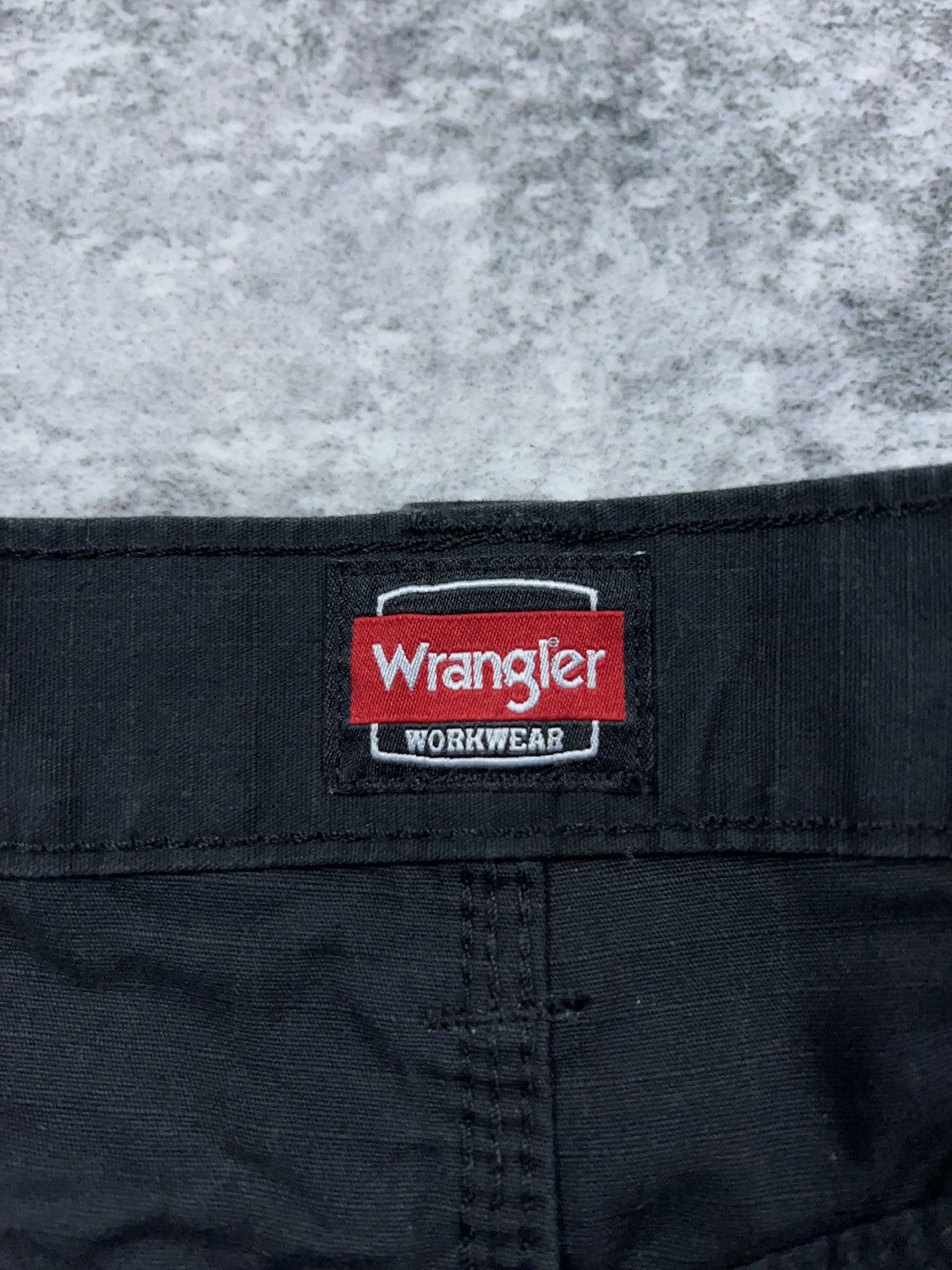 Vintage × Wrangler Y2K Wrangler Carpenter Workwear Shorts 36” Size US 36 / EU 52 - 5 Thumbnail