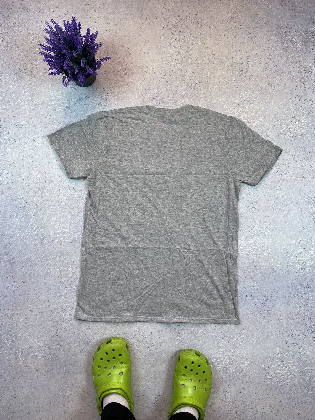 Anime × Gildan Vintage Pikachu Men’s Grey T-shirt With Big Logo Size Large Size US L / EU 52-54 / 3 - 5 Thumbnail