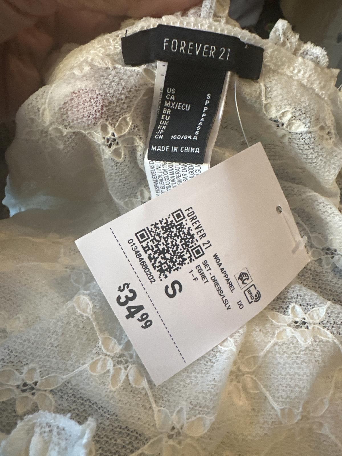 Forever 21 Forever 21 Women's Lace Shrug Bolero, Small, Ivory Size S / US 4 / IT 40 - 3 Thumbnail
