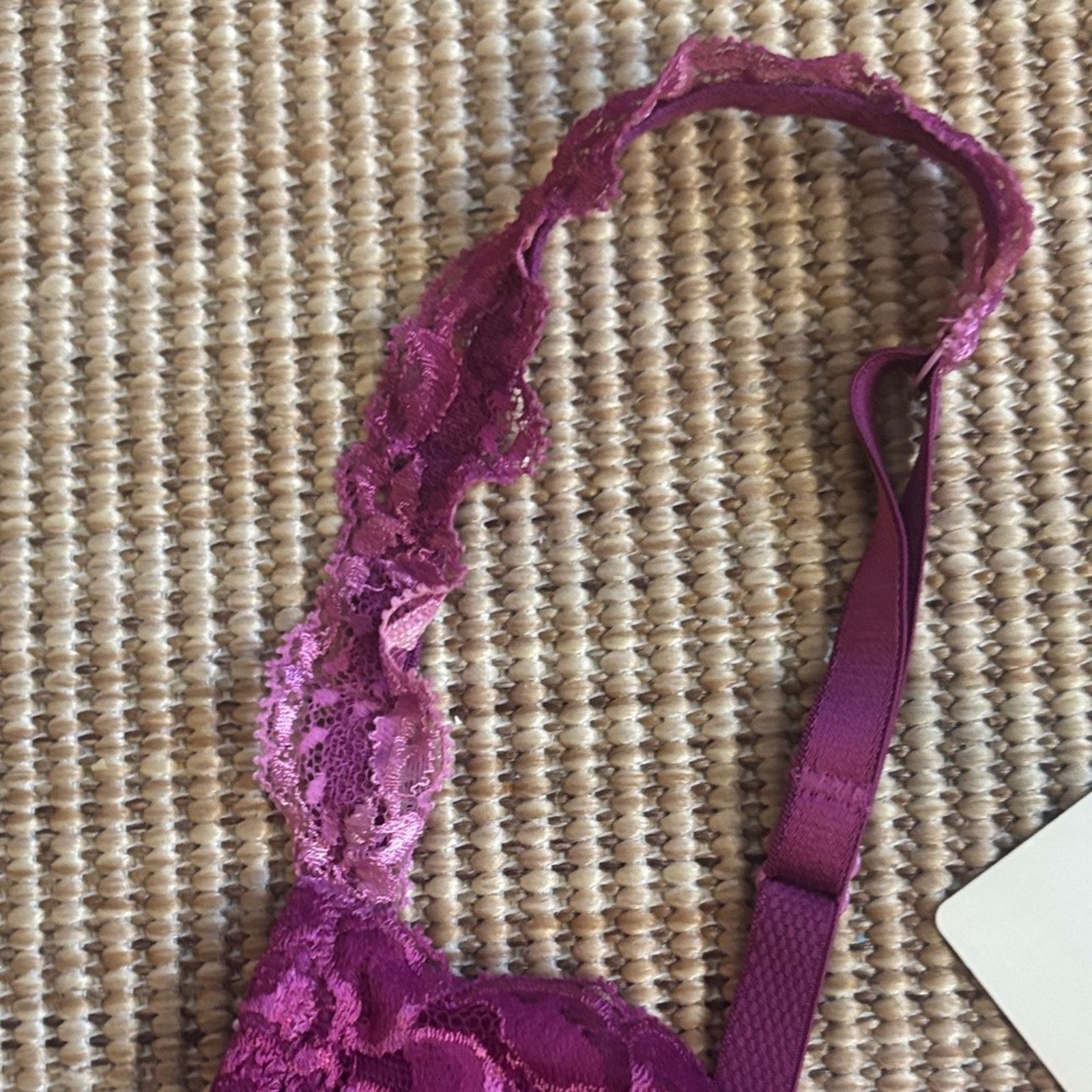 La Perla NWT La Perla Magenta Lace Bra size 36B Size ONE SIZE - 5 Thumbnail