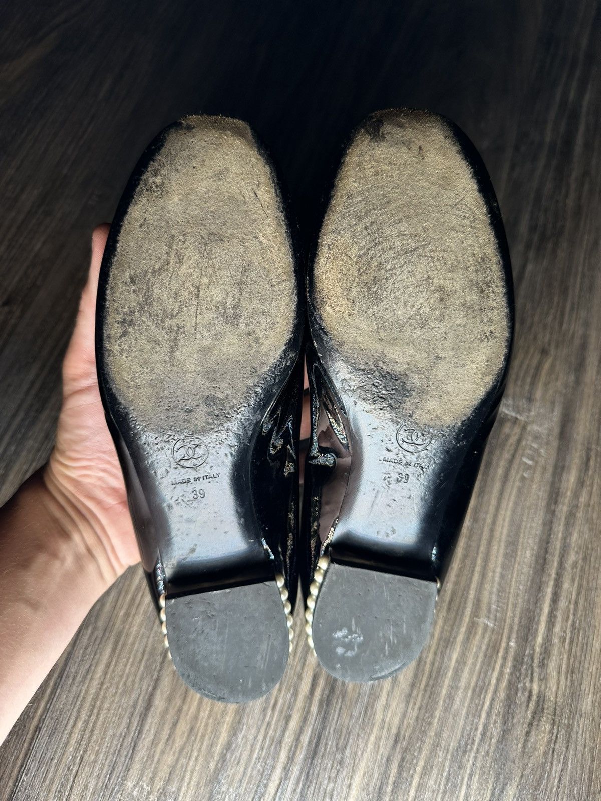 Chanel Chanel women patent Leather Loafers Size US 9 / IT 39 - 8 Thumbnail