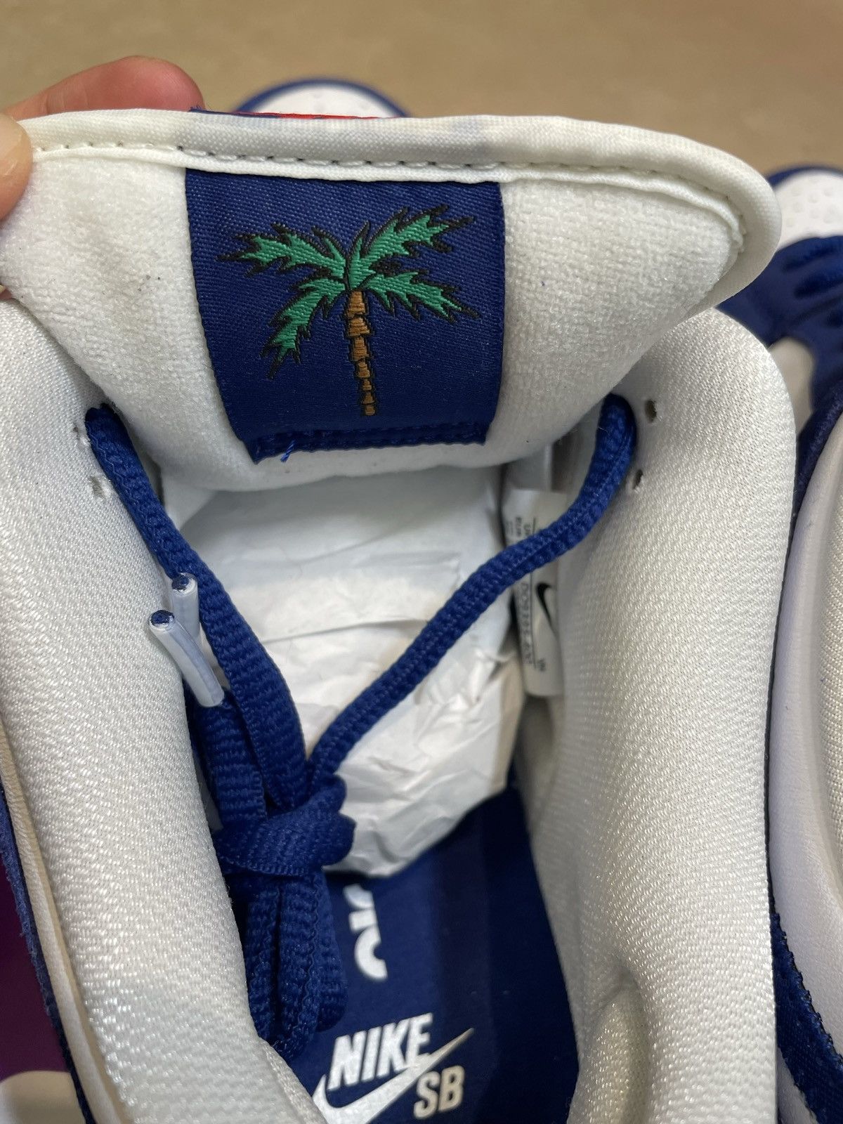 size 8.5 NIKE SB DUNK LOW LA DODGERS MLB party pack