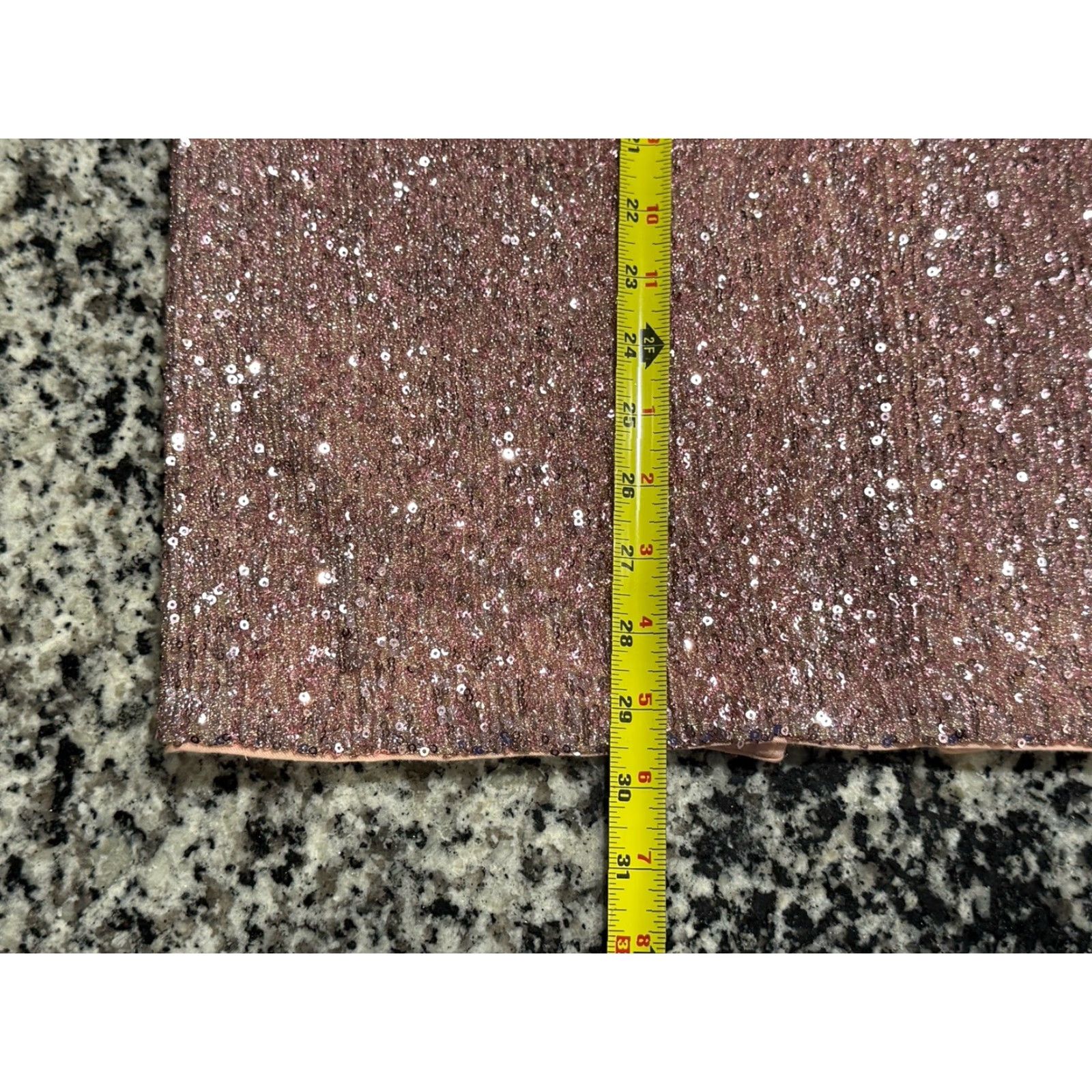 Vineyard Vines VINEYARD VINES Rose Gold Shimmer Stretch Sequin Midi Pencil Skirt XS Womens NWT Skirt Sequin Hidden Side Zipper Midi Rose Gold Formal 228 Size 26" / US 2 / IT 38 - 3 Thumbnail