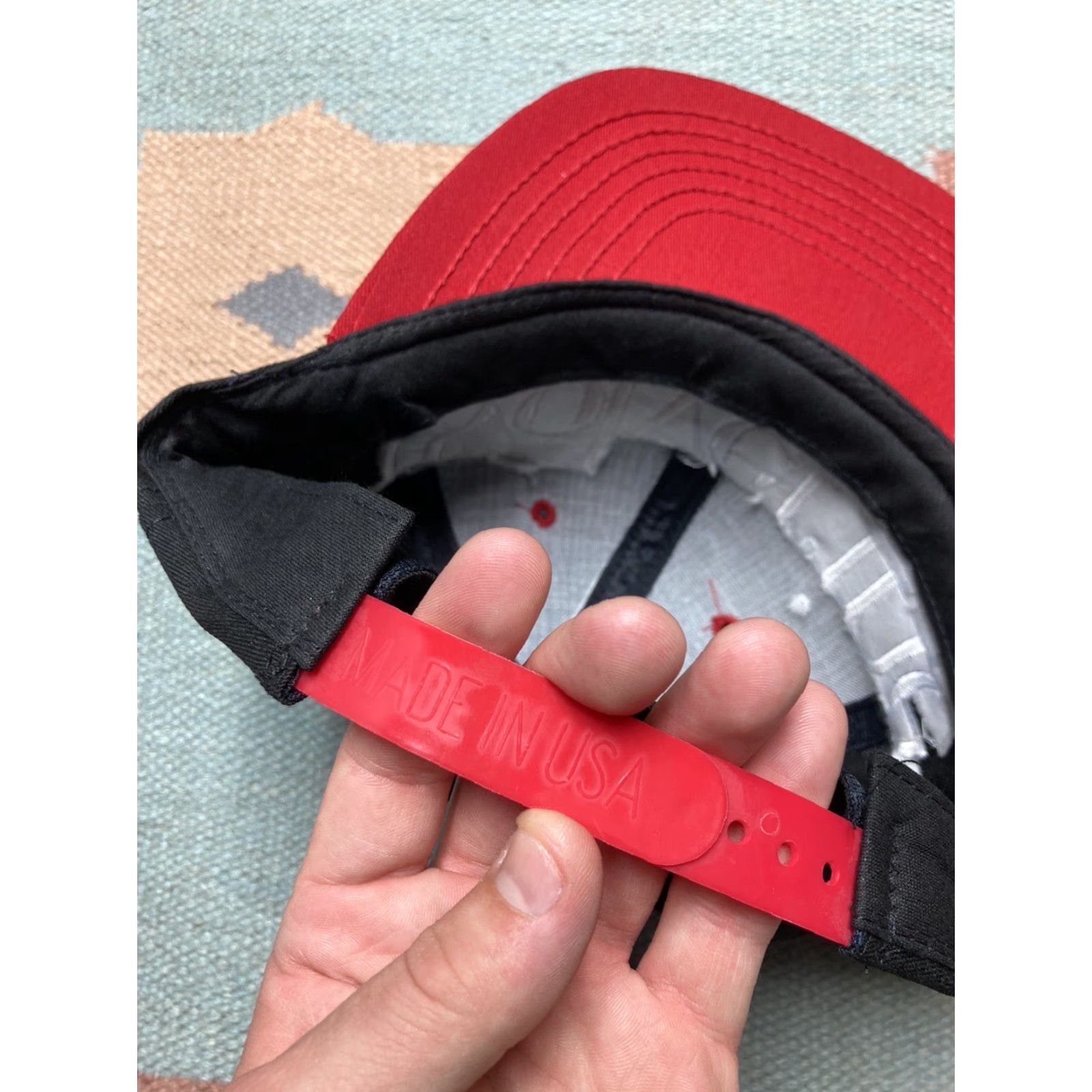 Vintage VINTAGE Snapback Hat Cap Wolverine Vinyl Siding Construction USA Snapback Adjustable Black Mens Spellout USA Size ONE SIZE - 7 Thumbnail