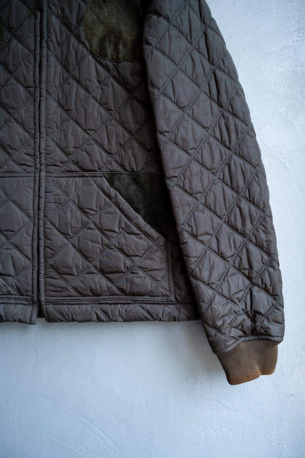 Gucci Gucci Fall 2005 runway suede mixed quilted puffer jacket Size US M / EU 48-50 / 2 - 4 Thumbnail