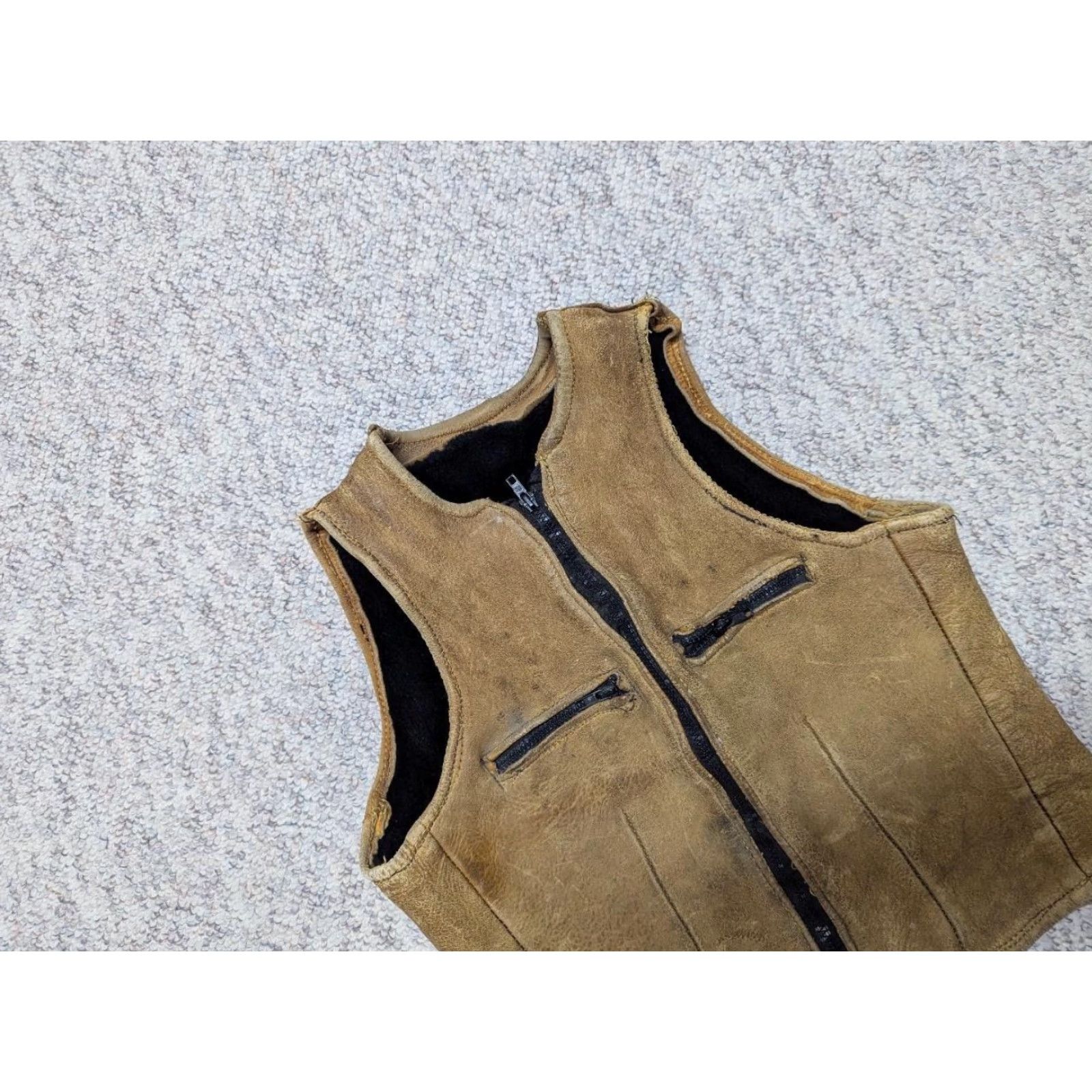 Vintage VINTAGE 1960s MC BIKER leather vest XXS brown leather chest 32-34 zip motorcycle patina WHITE WINGS Unisex Adults XS? Size US XXS / EU 40 - 7 Thumbnail