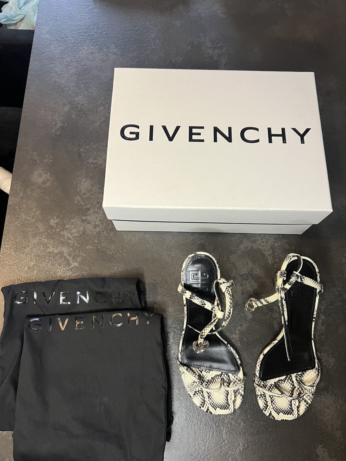 Givenchy Givenchy G Cube Sandals – PythonEffect – EU 38 /US 7.5 /UK 5 Size US 7.5 / IT 37.5 - 1 Thumbnail