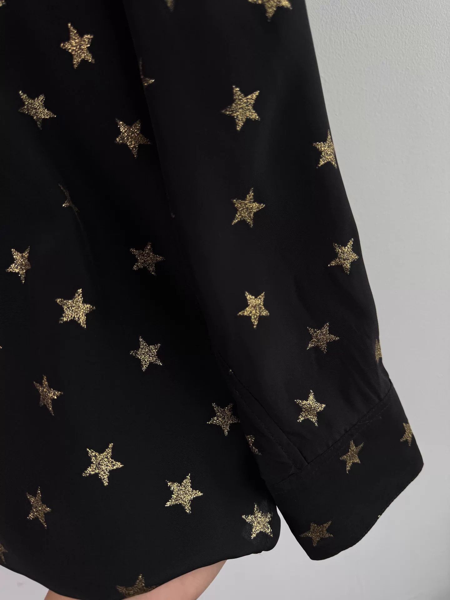 Saint Laurent Paris SAINT LAURENT Gold Star Silk Shirt M Size US M / EU 48-50 / 2 - 2 Thumbnail