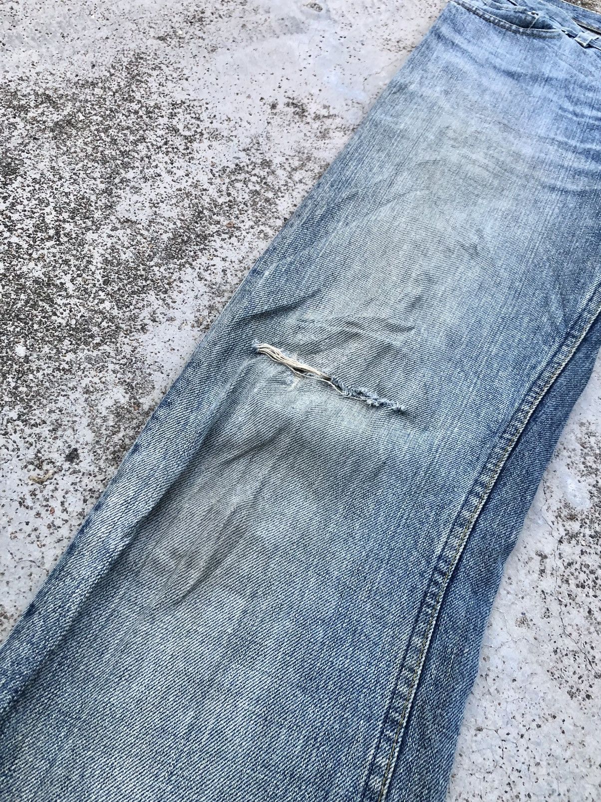 Helmut Lang VTGE HELMUT LANG DISTRESSED DENIM Size US 30 / EU 46 - 6 Thumbnail