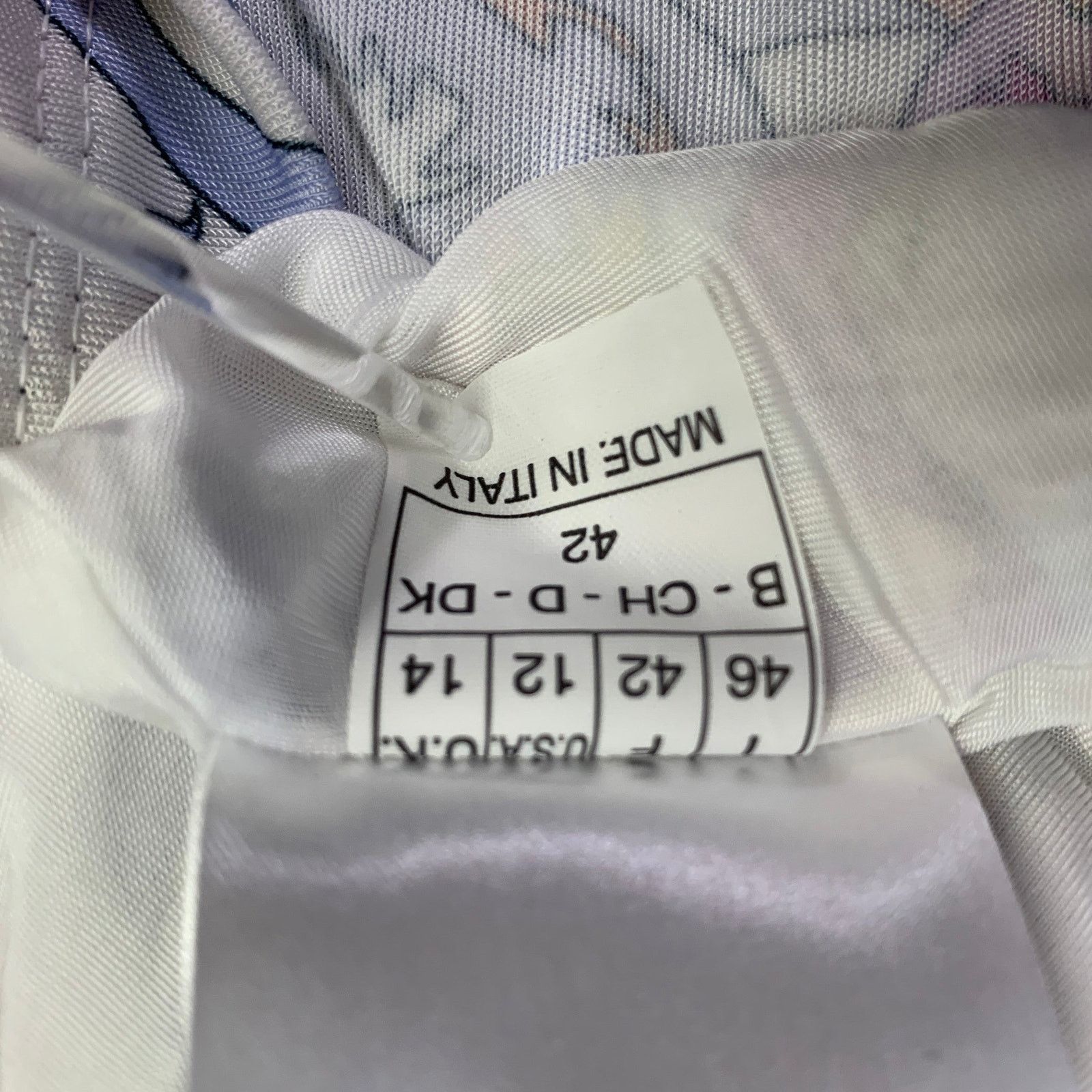 Emilio Pucci EMILIO PUCCI White Pink Butterflies 3/4 Sleeves Casual Top Size XL / US 12-14 / IT 48-50 - 8 Thumbnail