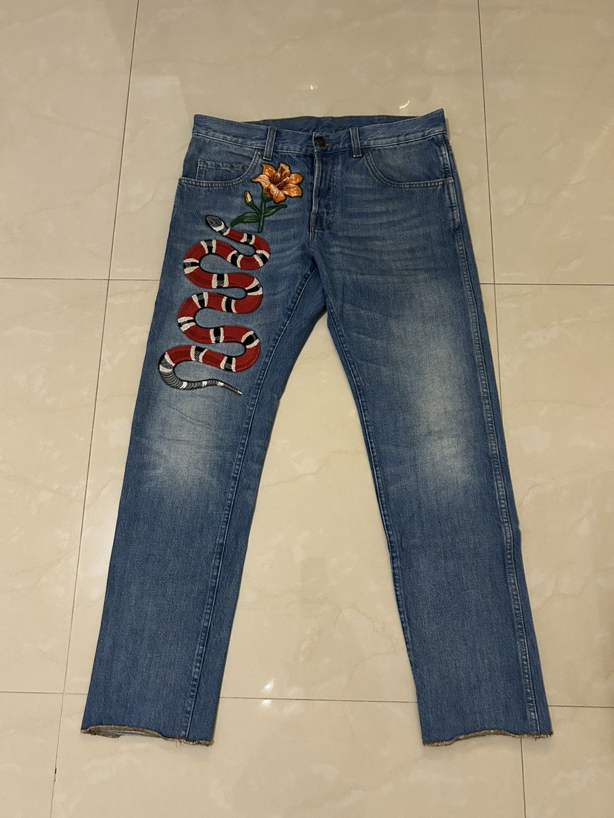 Gucci Gucci snake denim Size US 32 / EU 48 - 1 Thumbnail