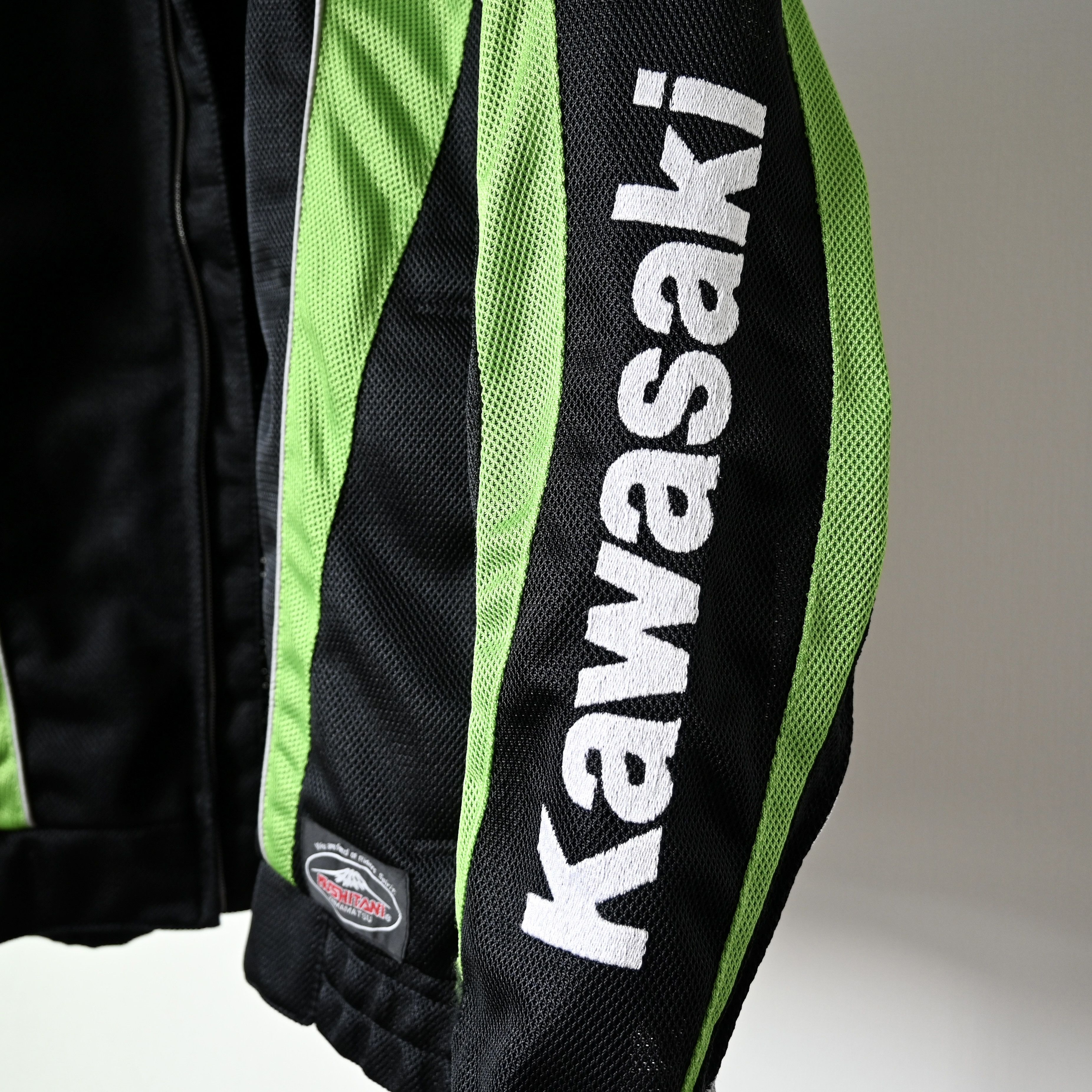 Vintage 2000s KUSHITANI x KAWASAKI mesh riding jacket Size US L / EU 52-54 / 3 - 13 Thumbnail