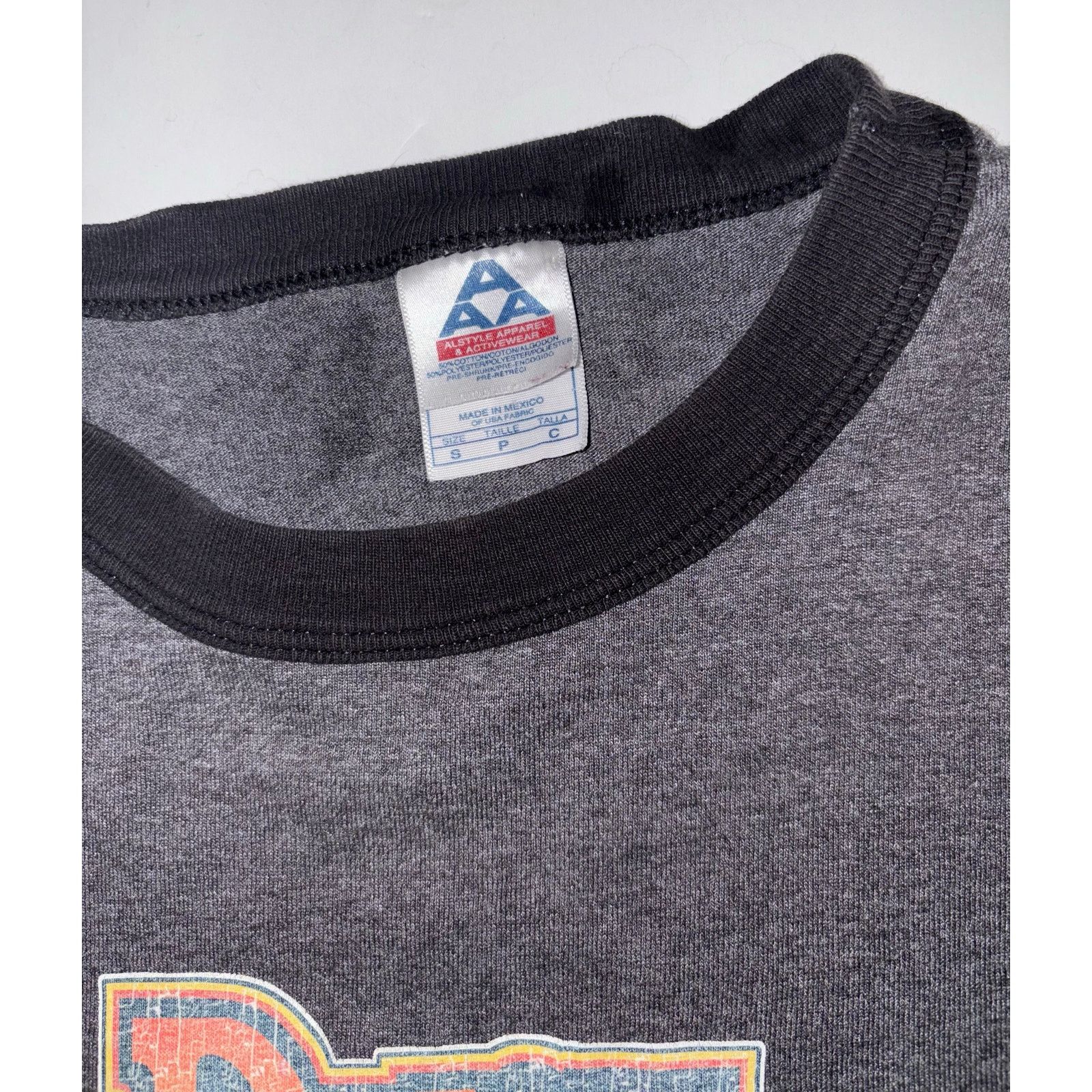 AAA The Dukes Of Hazard Daisy 3D Image Gray S AAA vintage Size US S / EU 44-46 / 1 - 2 Thumbnail