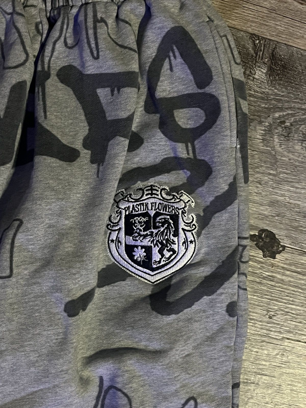 Other Plastik Flowers Graffiti Sweats Size US 27 - 3 Thumbnail