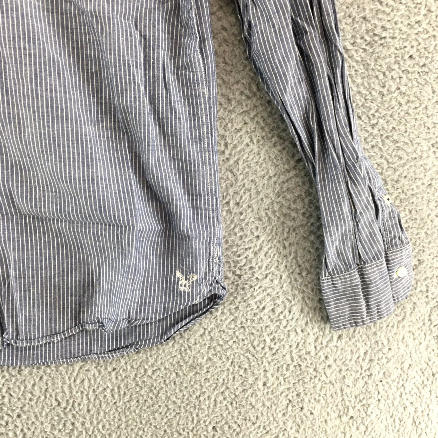 American Eagle Outfitters American Eagle Outfitters Shirt Mens M Blue Striped Button Down Long Sleeve Size US M / EU 48-50 / 2 - 3 Thumbnail