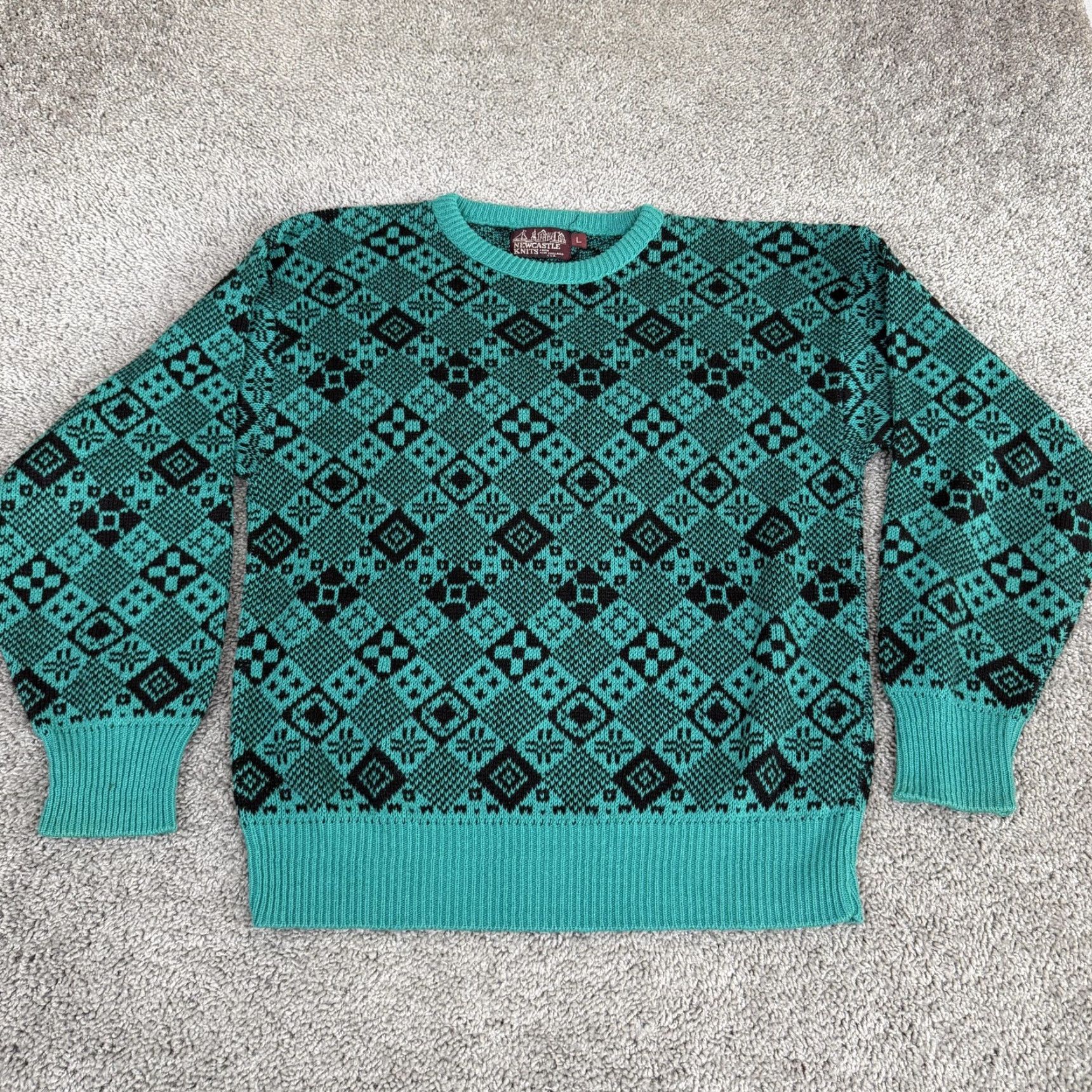 Vintage VINTAGE Newcastle Knits Sweater Mens Large Green Geometric Knit Pullover 80s Size US L / EU 52-54 / 3 - 2 Thumbnail
