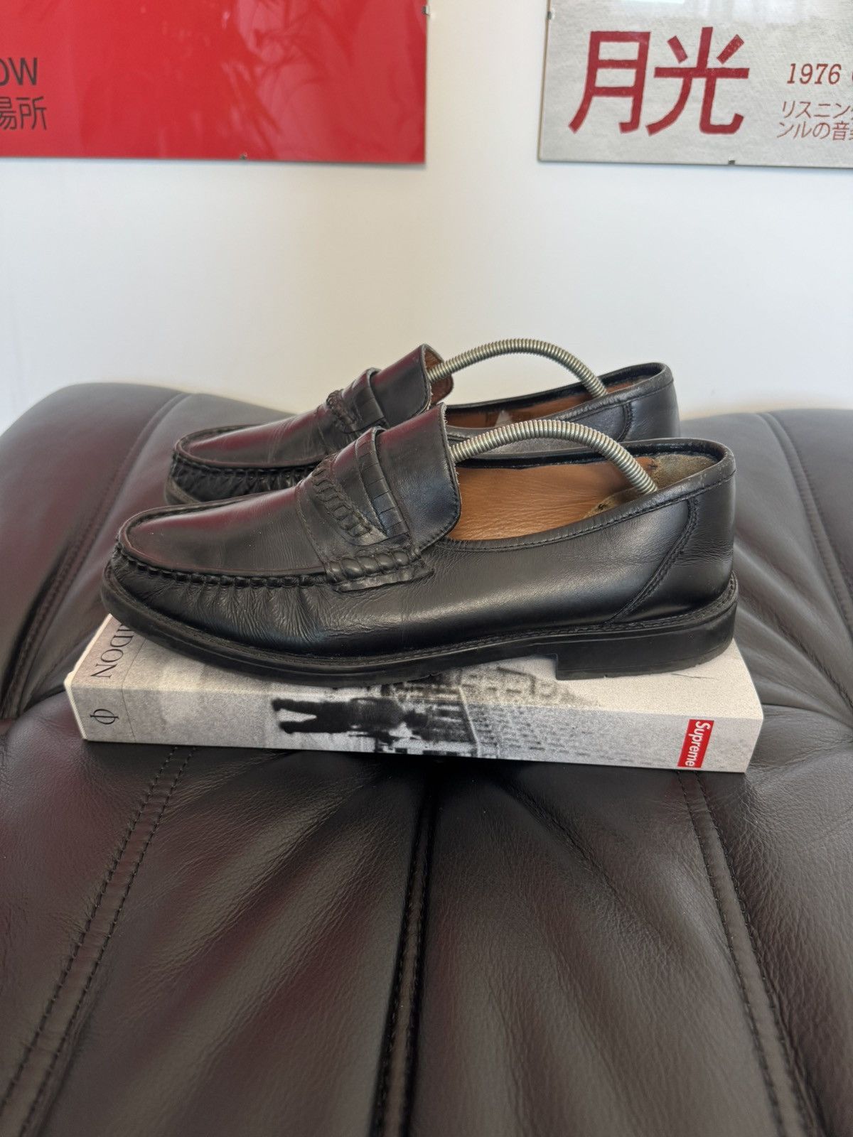 Vintage Black High Quality Leather Loafers Vintage Y2k Italy Hype Size US 9 / EU 42 - 1 Thumbnail