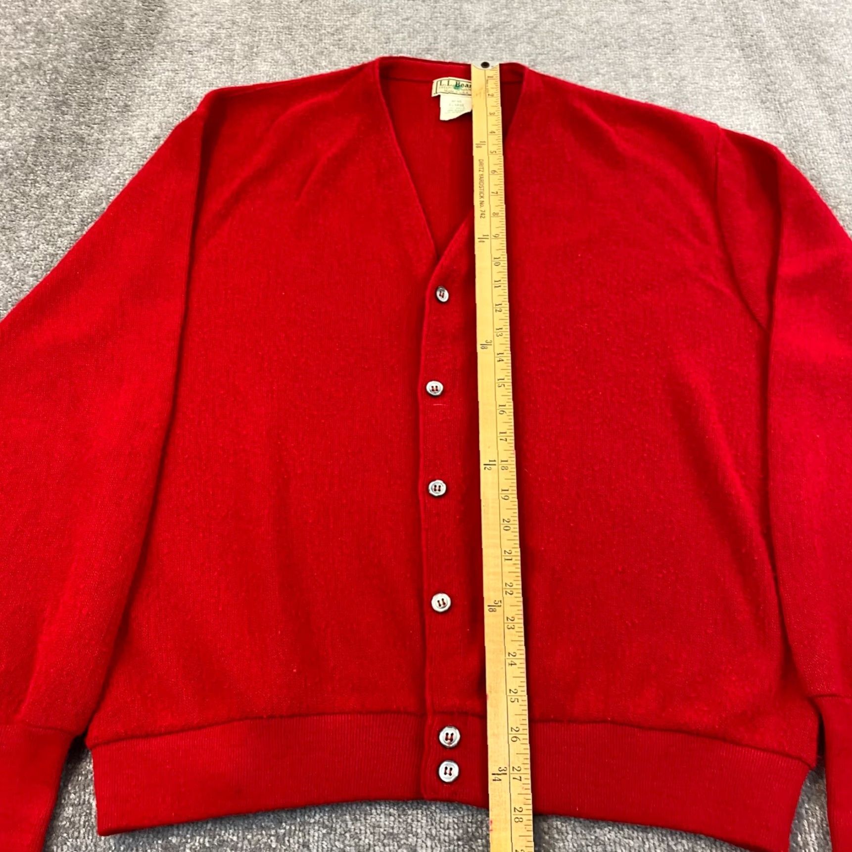 Vintage VINTAGE L.L. Bean Men’s XL Red Cardigan Sweater Acrylic Button Up Casual Outdoor Winter 90s Size US XL / EU 56 / 4 - 4 Thumbnail