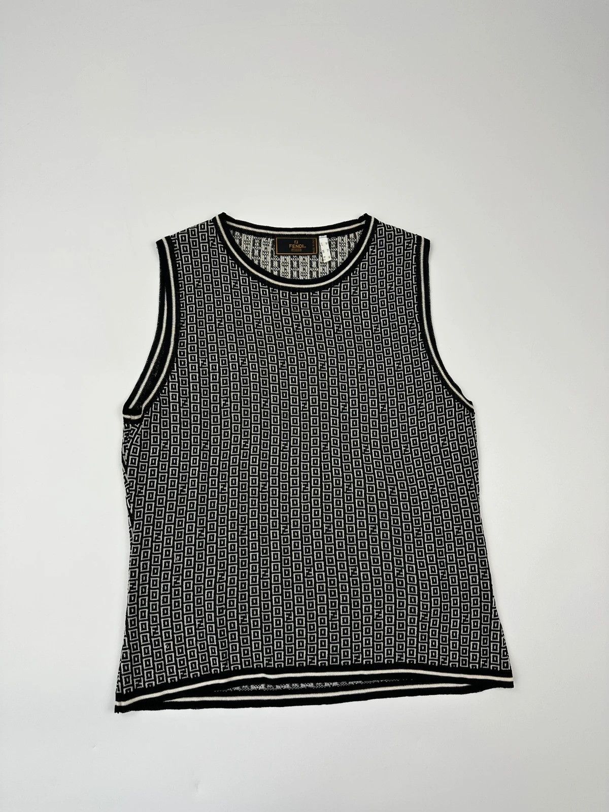 Fendi Fendi 90’s FF Monogram Black & White Knitted Vest Sweater Size M / US 6-8 / IT 42-44 - 1 Thumbnail