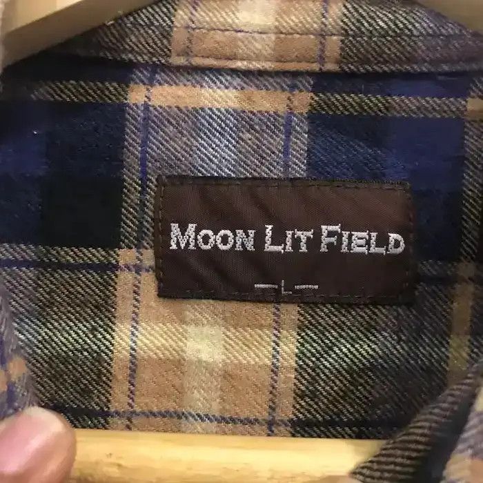 Japanese Brand Moon Lit Field Plaid Tartan Flannel Shirt Size US M / EU 48-50 / 2 - 5 Thumbnail