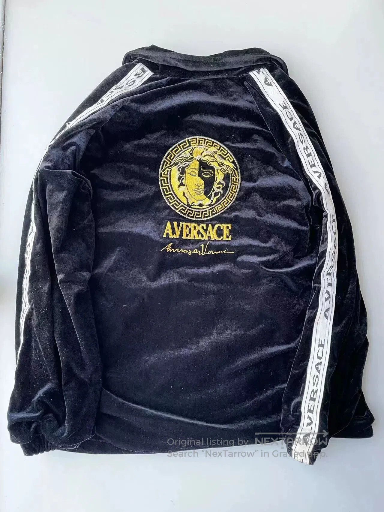 Versace Versace 90s Medusa Velvet Sweatshirt. Size US M / EU 48-50 / 2 - 7 Thumbnail