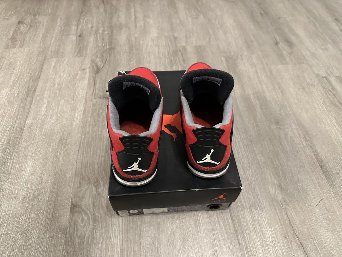 Jordan Brand Jordan 4 Retro Toro Bravo Size US 9.5 / EU 42-43 - 7 Thumbnail
