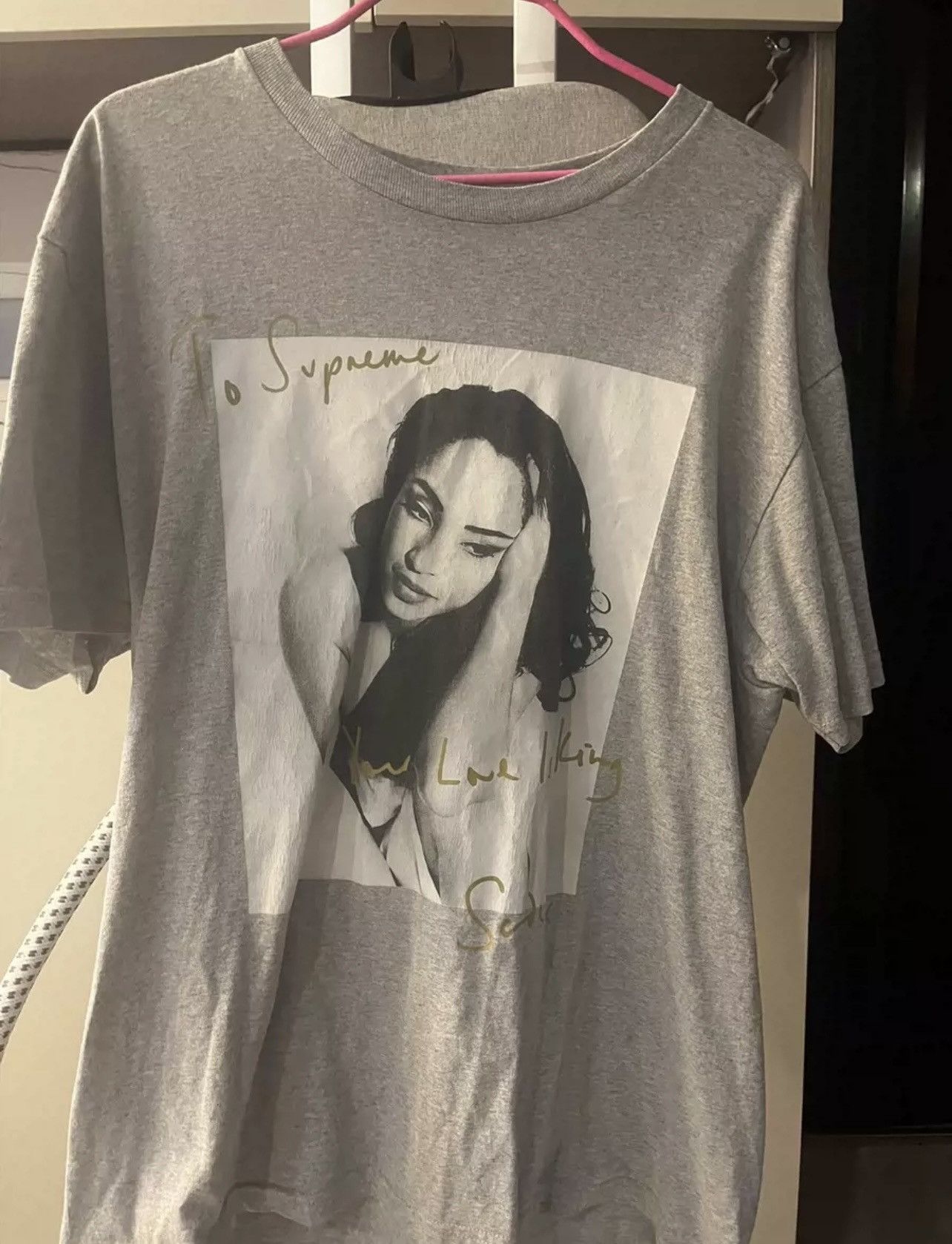 Supreme Supreme sade tee grey Xl size Size US XL / EU 56 / 4 - 1 Thumbnail
