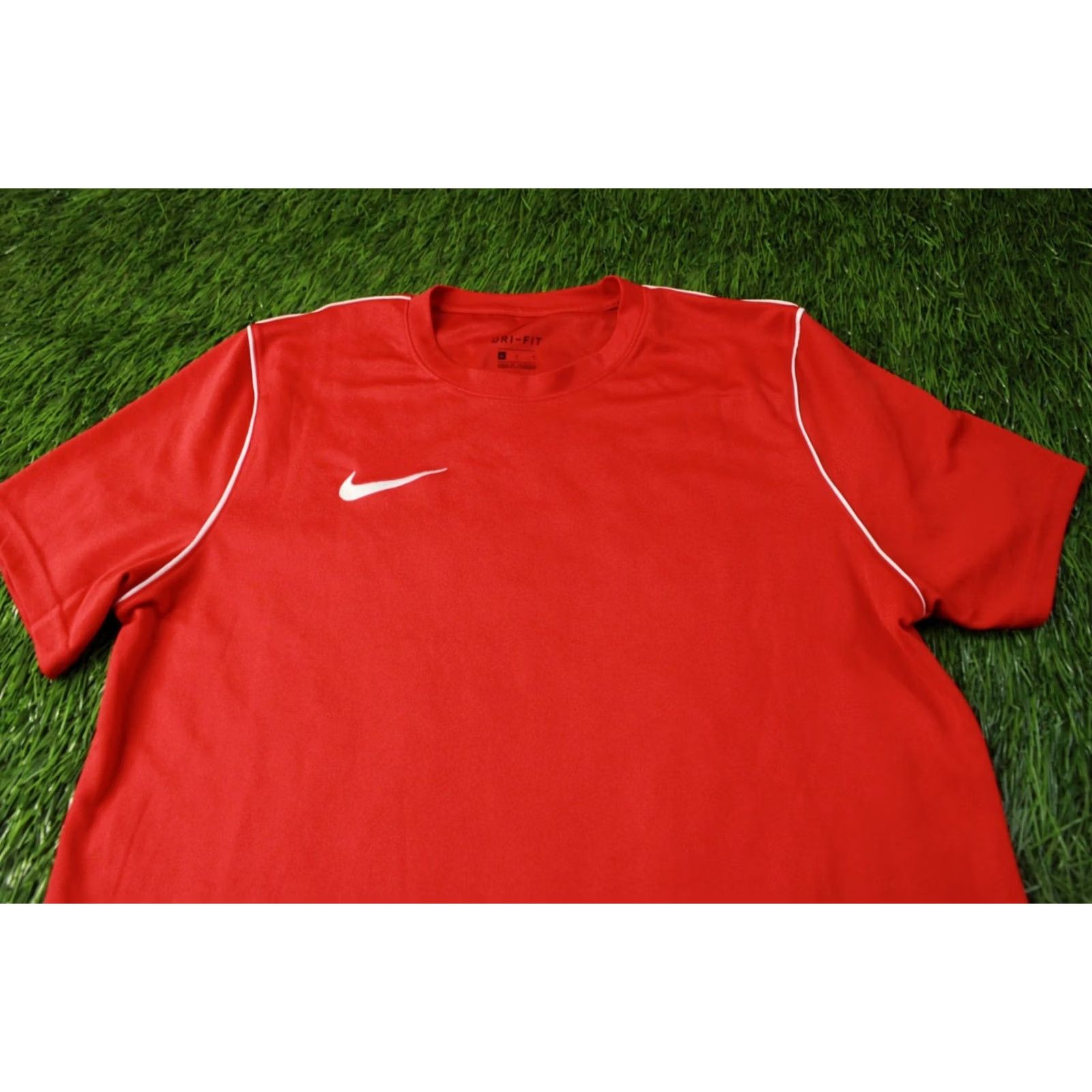 Nike Nike Dri-FIT Park Original 2020 Men Football Training Shirt Jersey Tee L Red and White Men Shirt Short Sleeve Football 2020 Nike Park Mens L Red Size US L / EU 52-54 / 3 - 2 Thumbnail