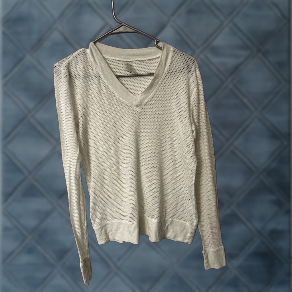 Vintage V Neck Long Sleeve Open Knit XS Towel athleisure beach boho Sheer CHICHI Active White Women Pullover Knit Shirt Size XS / US 0-2 / IT 36-38 - 1 Thumbnail