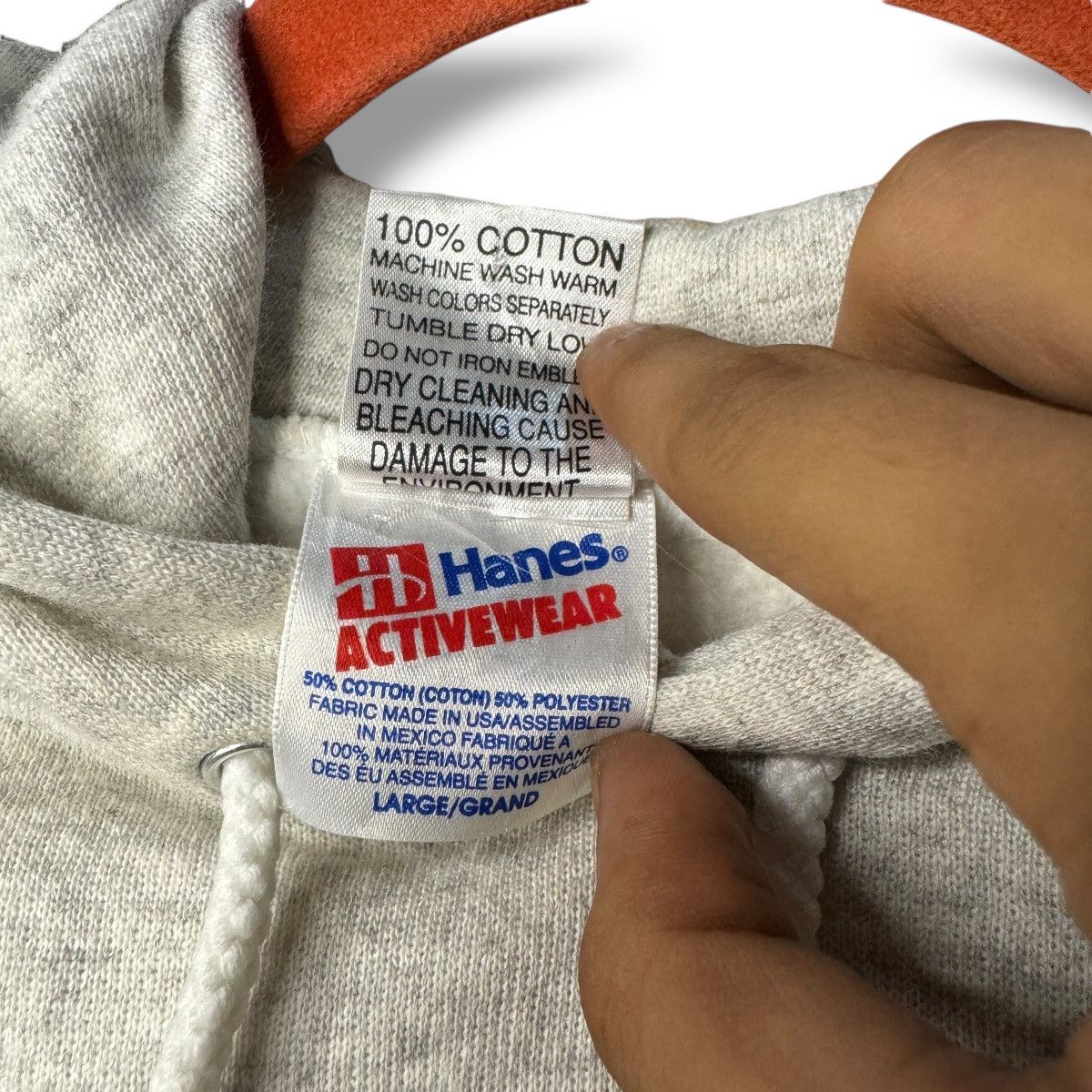 Vintage Vintage Planet Earth Skateboard Hoodie Size US L / EU 52-54 / 3 - 7 Thumbnail