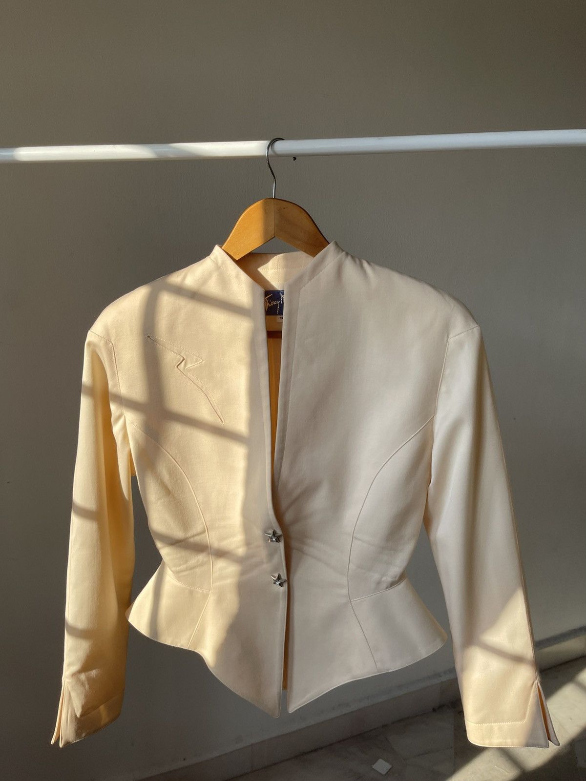 Grailed Rare 1989 Thierry Mugler Lightning Star Button Jacket 11 Size S / US 4 / IT 40 - 5 Thumbnail