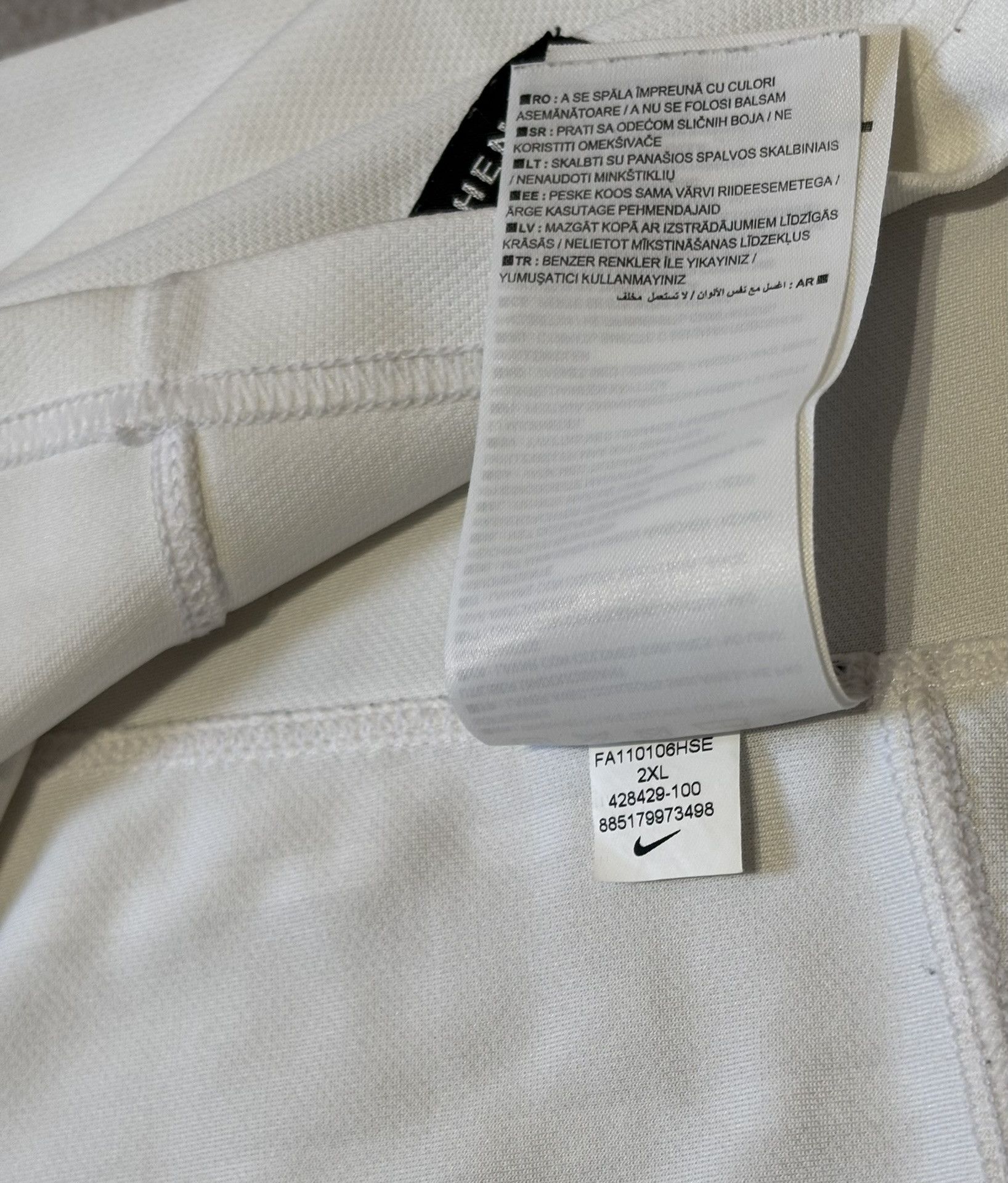 Nike England Rugby 2011/2012 Nike T-shirt size XXL Size US XXL / EU 58 / 5 - 19 Thumbnail