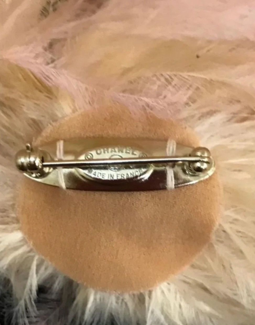 Chanel Brooch Chanel collectible Size ONE SIZE - 6 Thumbnail