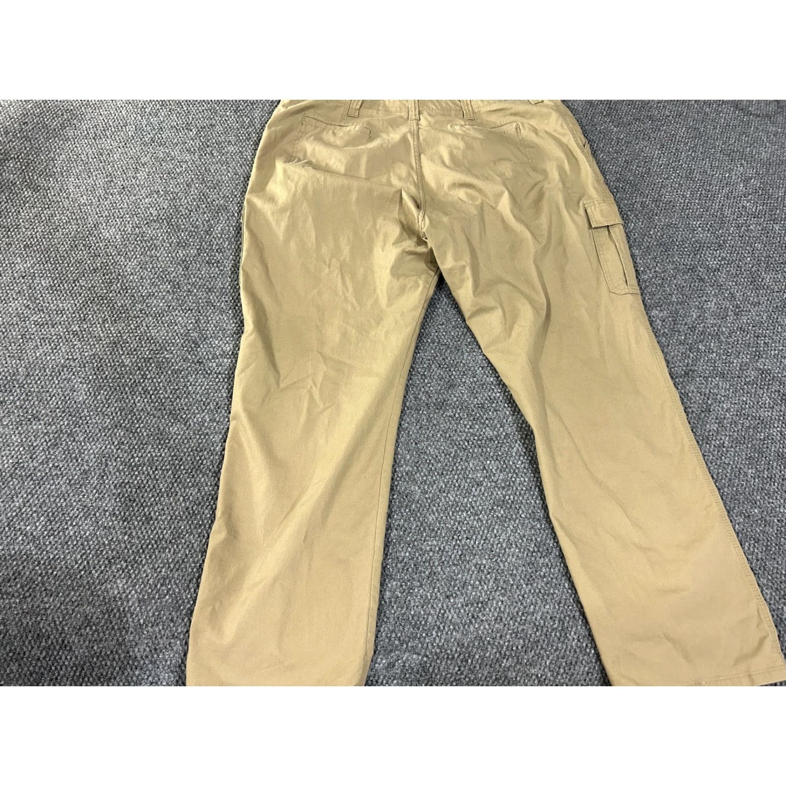 Wrangler Wrangler Cargo Pants Mens 44x32 Beige Regular Relaxed Straight Cargo Pocket Cotton Spandex Workwear Casual Pockets Size US 44 / EU 60 - 7 Thumbnail