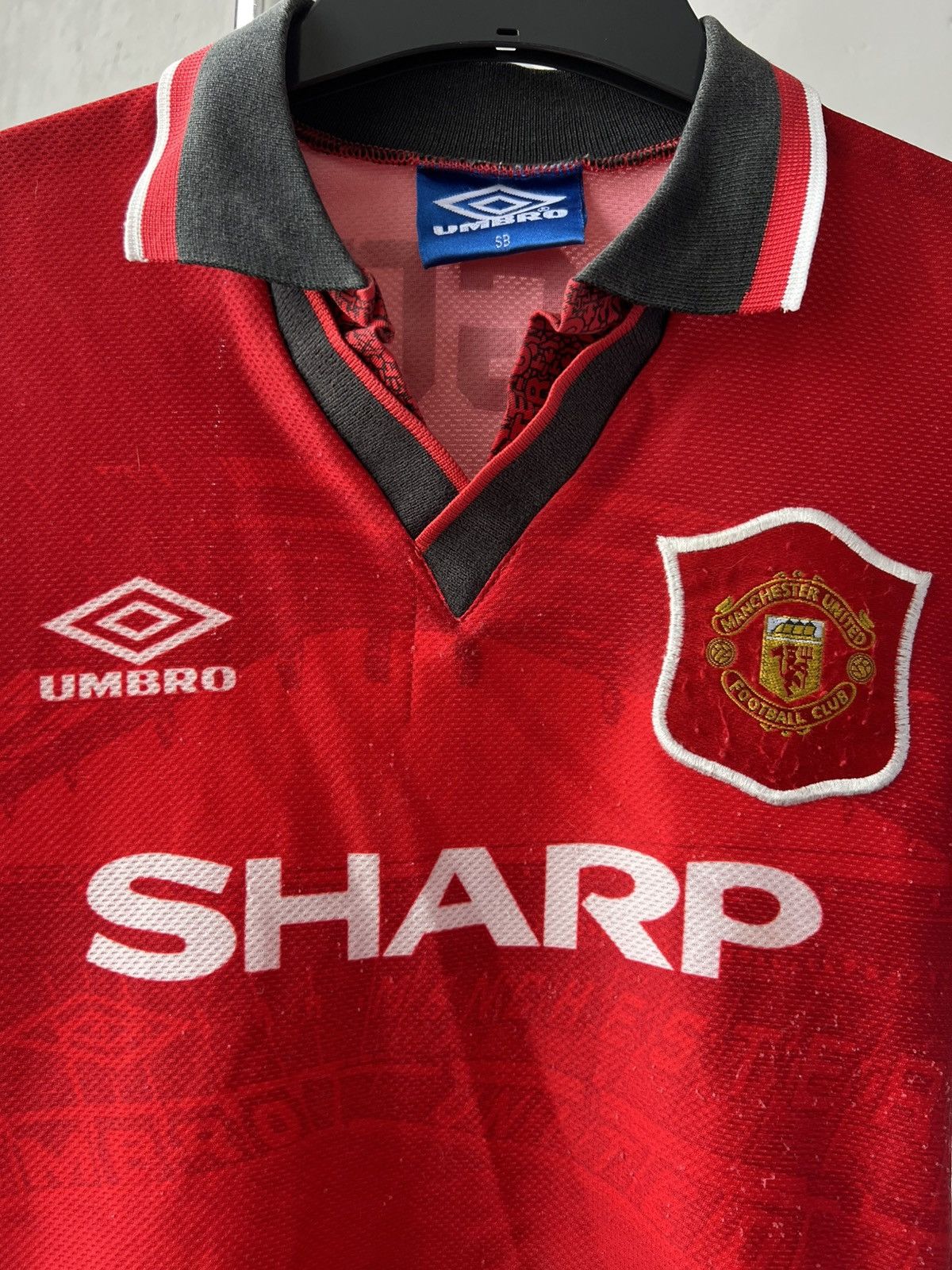 Umbro 1996/98 MANCHESTER UNITED HOME SOCCER JERSEY SHIRT BOYS Size US XXS / EU 40 - 9 Thumbnail