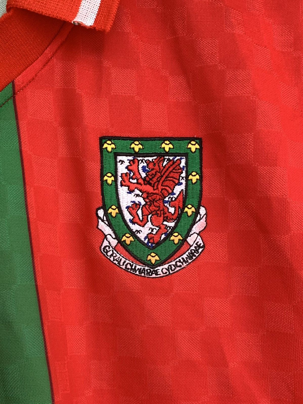 Lotto Sport Lotto Wales 1996 National Team Vintage Home Jersey Size L Size US L / EU 52-54 / 3 - 3 Thumbnail
