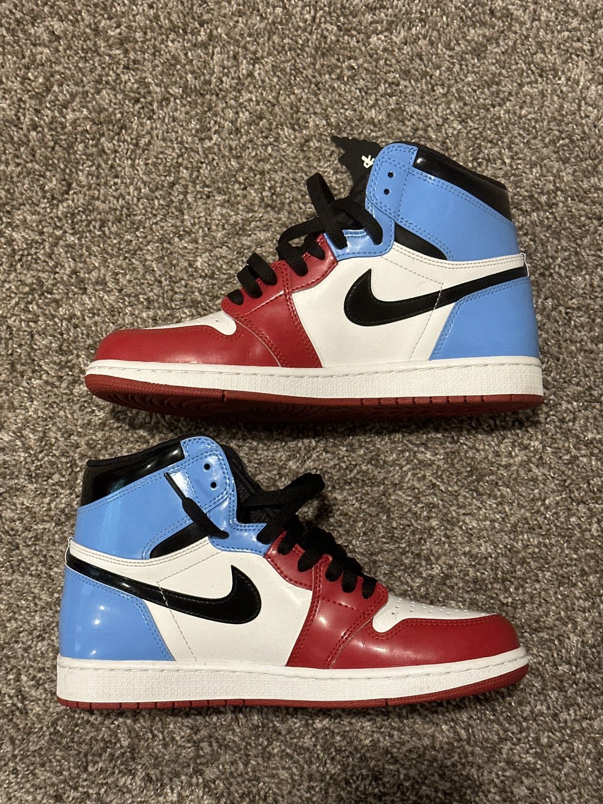 Jordan Brand Air Jordan Retro 1 Size US 9.5 / EU 42-43 - 4 Thumbnail