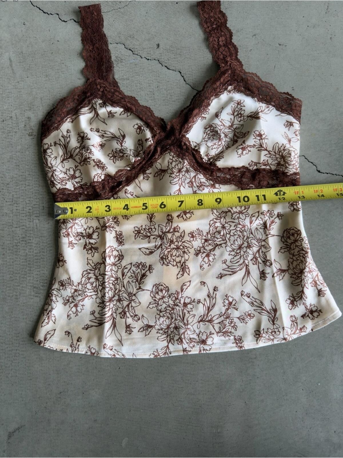 REVOLVE Thirty Thirty / Floral Lace Cami Top / Cream Brown Size S / US 4 / IT 40 - 5 Thumbnail