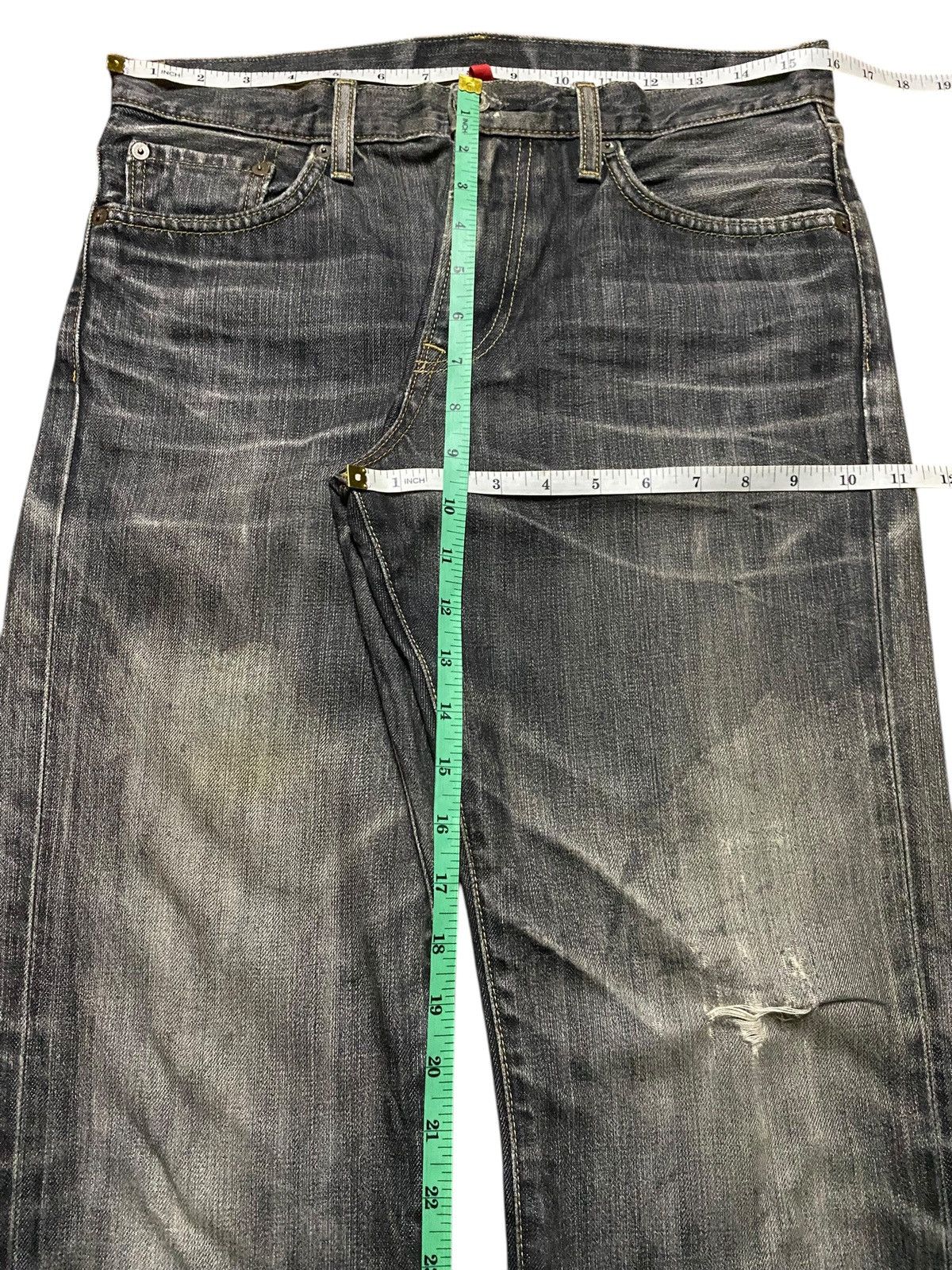 Jun Takahashi Black Denim Japanese Brand Uniqlo Jeans Faded Distressed Size US 32 / EU 48 - 12 Thumbnail