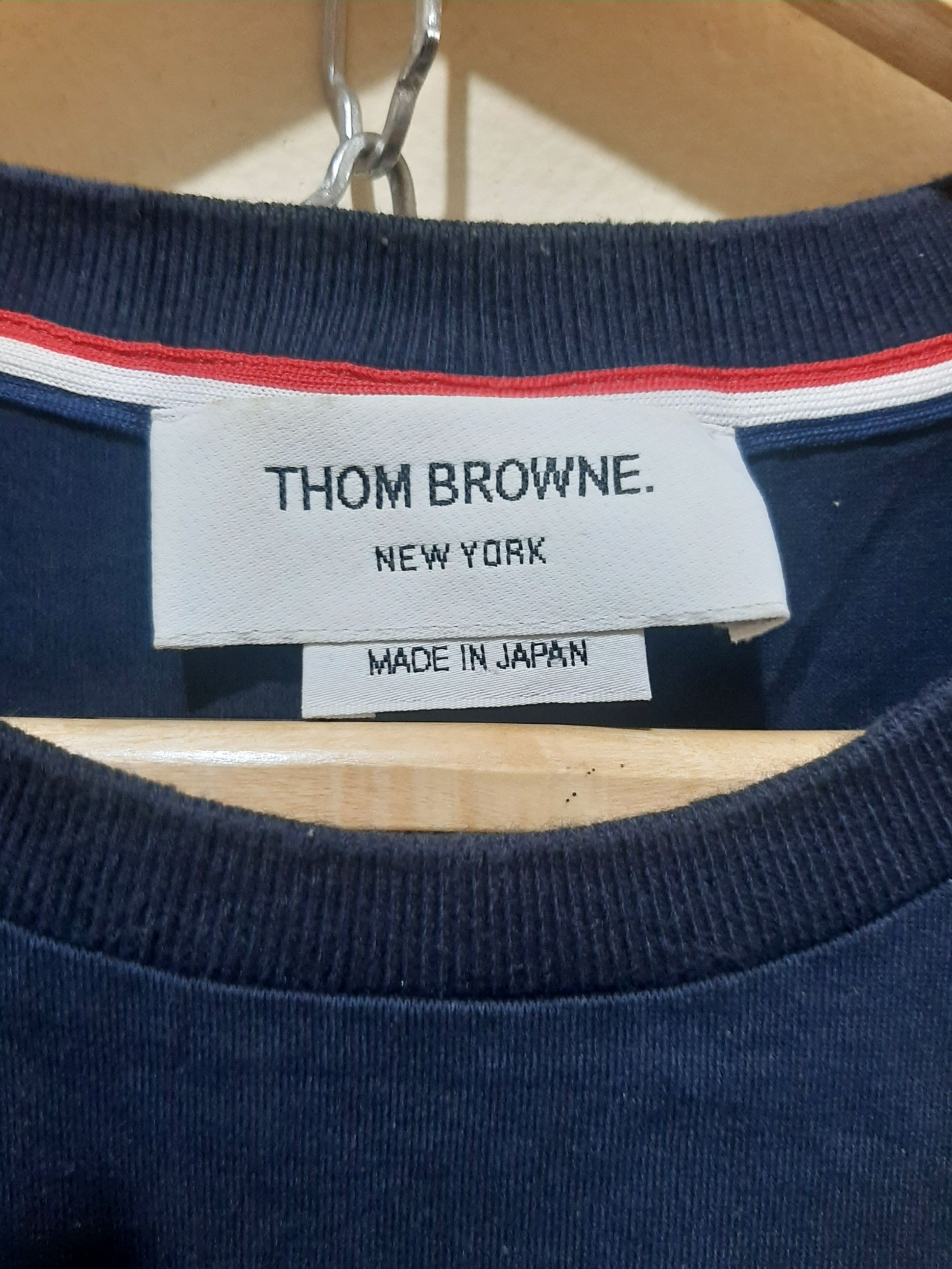 Thom Browne Men's Side Slit Relaxed short Slevee MJS067A00042415 Size US M / EU 48-50 / 2 - 2 Thumbnail