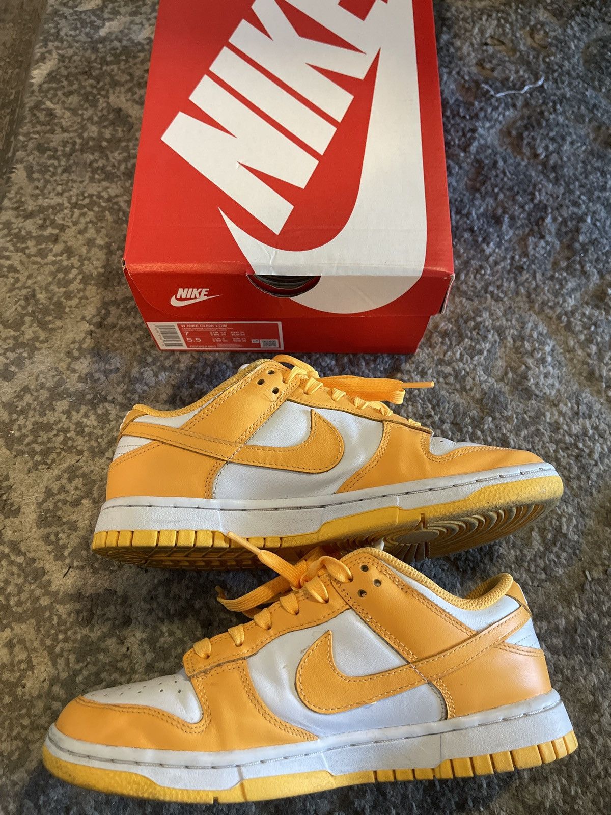 Nike dunk low laser orange
