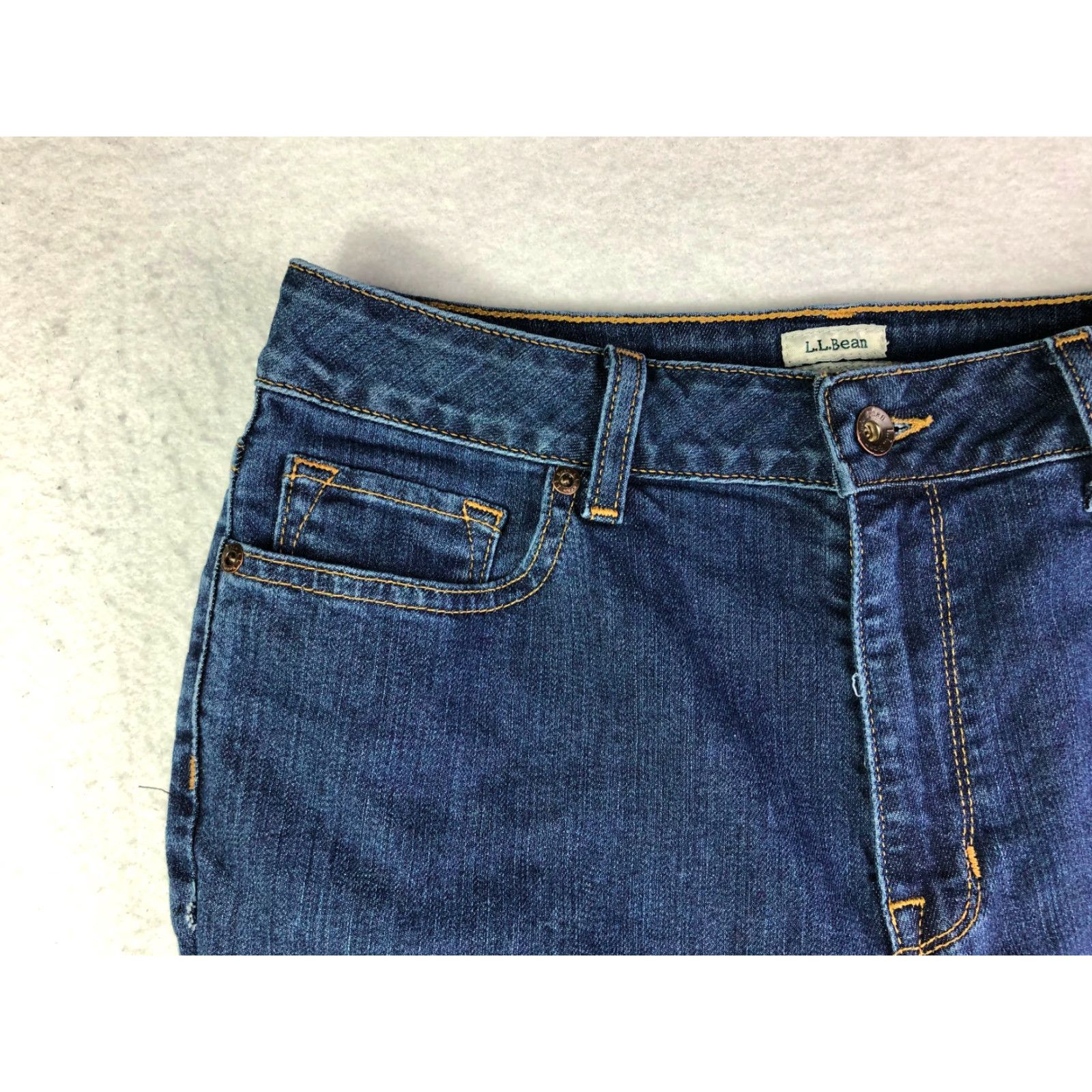 Vintage LL Bean Classic Fit Straight Leg Jeans Womens Size 10 Regular 28x25 Blue Denim Cotton Mid Rise Zip Inseam 25.5 Measured 28x25 Blue Jean LED Size 32" / US 10 / IT 46 - 3 Thumbnail