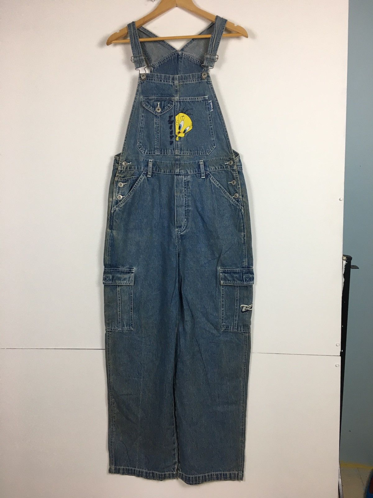 Vintage Vintage Looney Tunes Tweety Warner Bros Bib Overall Baggy Size US 32 / EU 48 - 1 Thumbnail