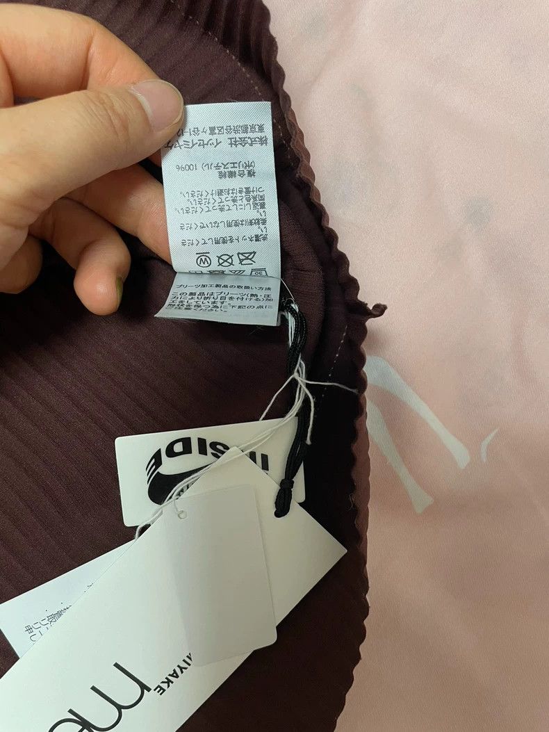 Issey Miyake Issey Miyake size:one size Caramel-colored long sleeves Size S / US 4 / IT 40 - 5 Thumbnail