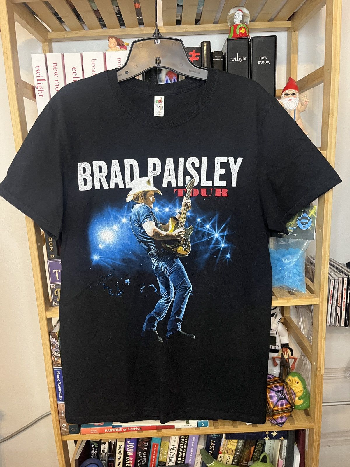 Band Tees × Vintage Brad Paisley Tour T Shirt Size Medium Size US M / EU 48-50 / 2 - 1 Thumbnail