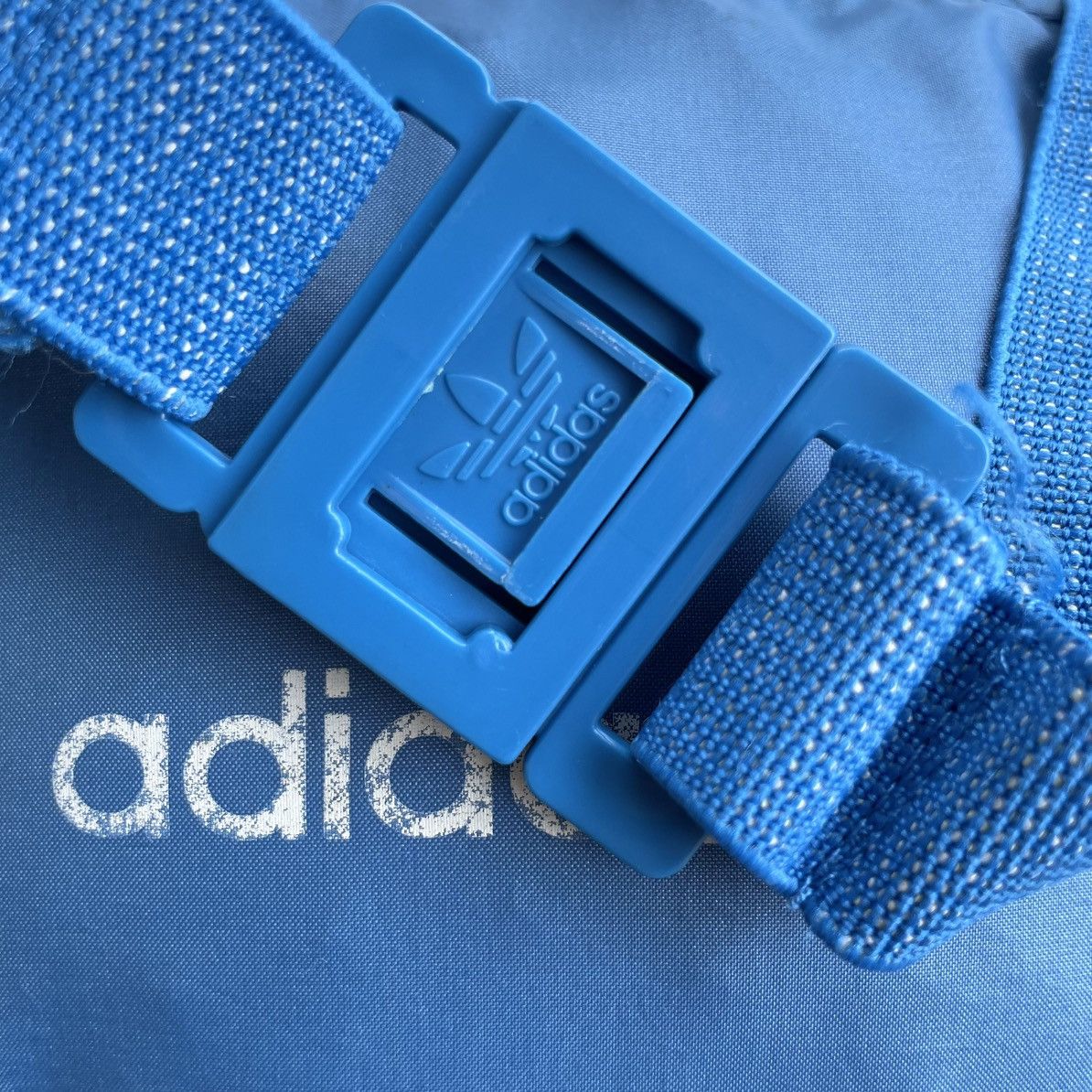 Adidas Adidas Trefoil Bundeswehr Germany Navy Foldable Windbreaker Size US L / EU 52-54 / 3 - 9 Thumbnail