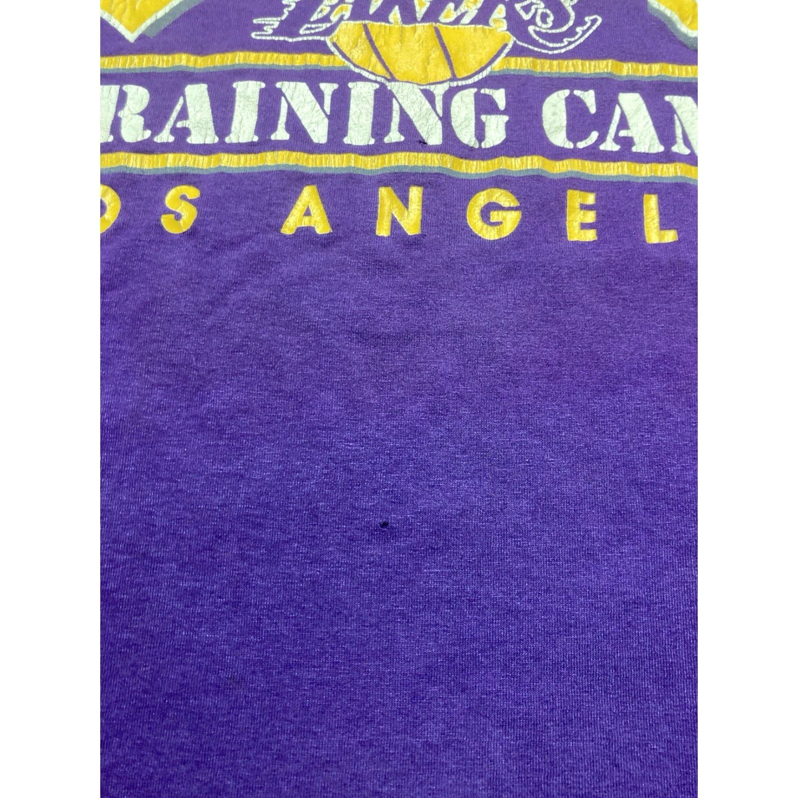 Hanes VINTAGE 80s Hanes T-Shirt Los Angeles Lakers LA Training Camp NBA Basketball XL Purple Mens Shirt Size US XL / EU 56 / 4 - 3 Thumbnail
